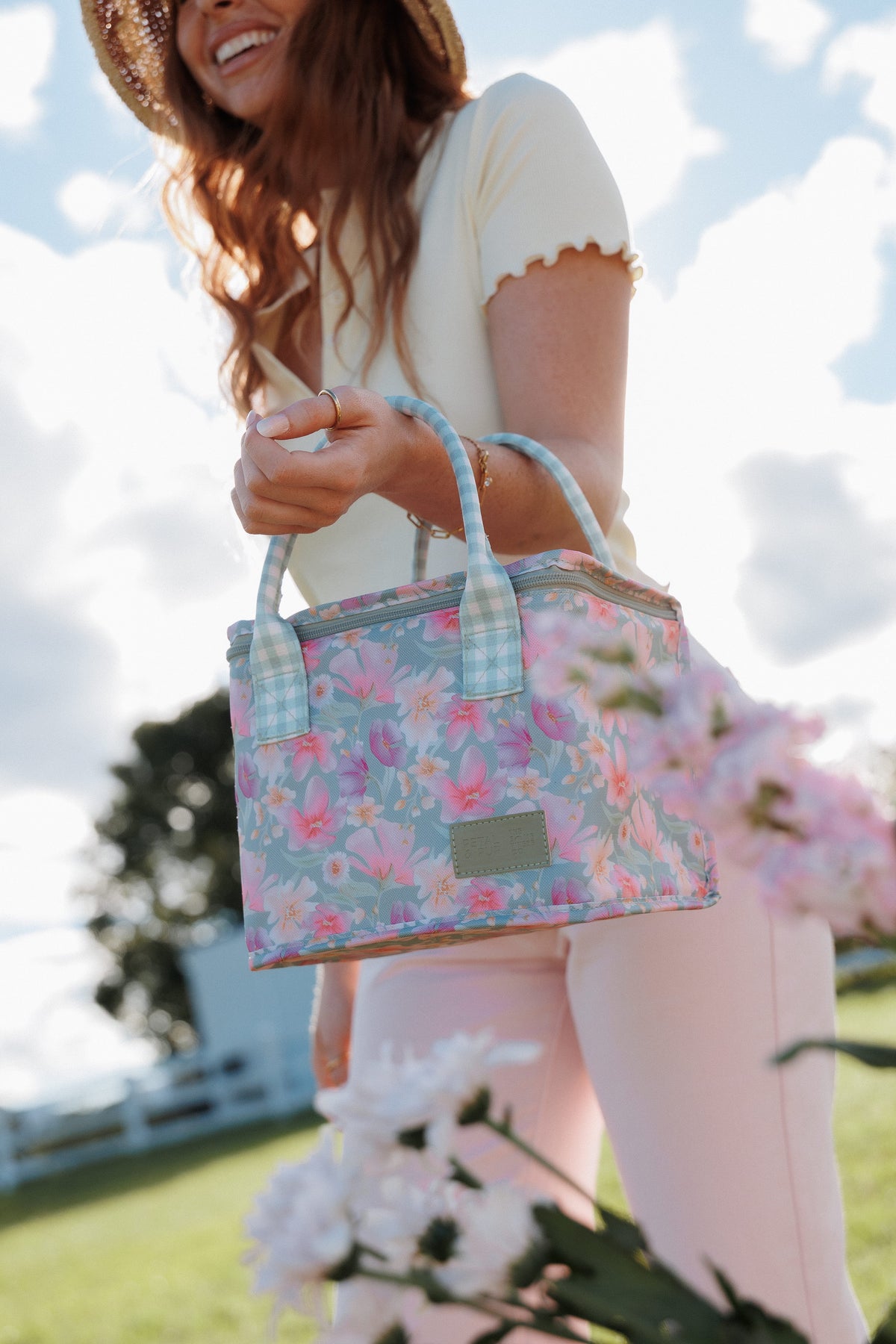 The Graze Lunch Bag in Sage Wildflowers – view 7 of 7
