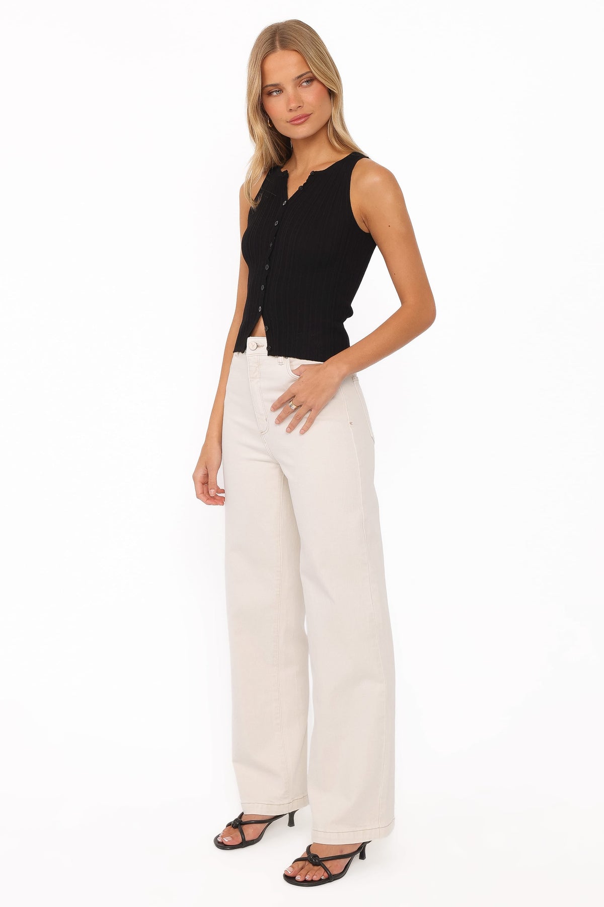 Abrand 94 Wide Leg Jeans in Vanilla – view 3 of 5