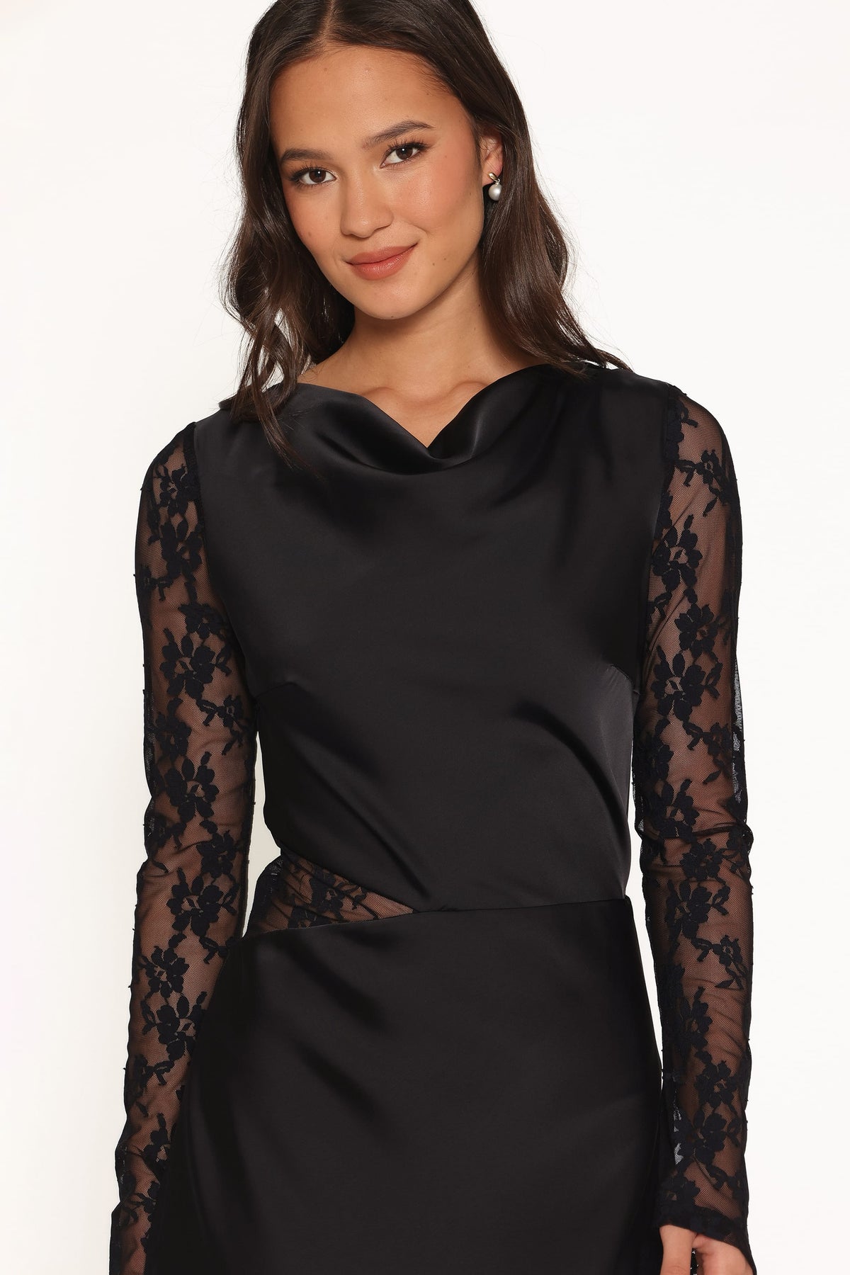 Corrie Maxi Dress in Black – view 3 of 7