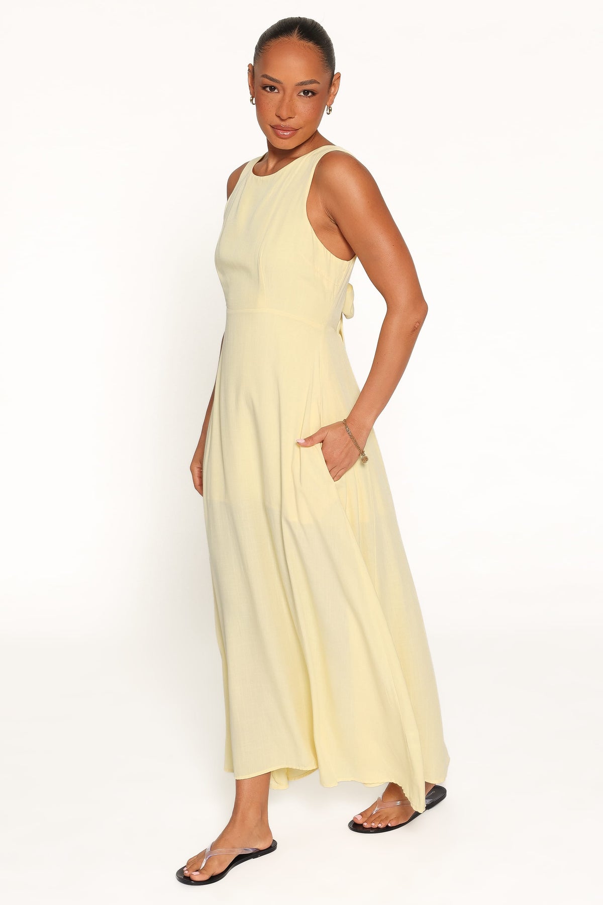 Kerrin Midi Dress in Butter Yellow – view 3 of 7