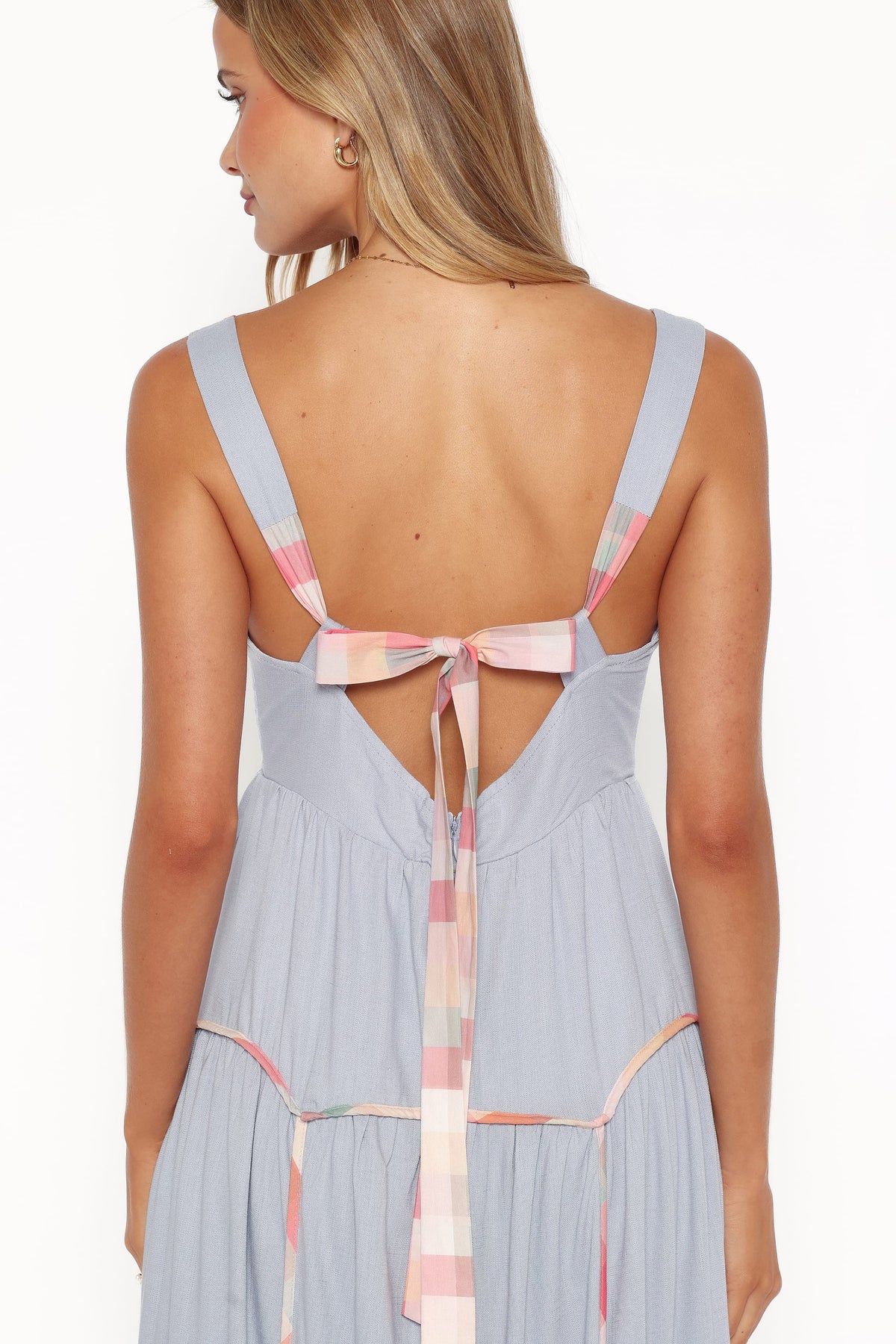 Kyla Maxi Dress in Light Blue Linen – view 6 of 8