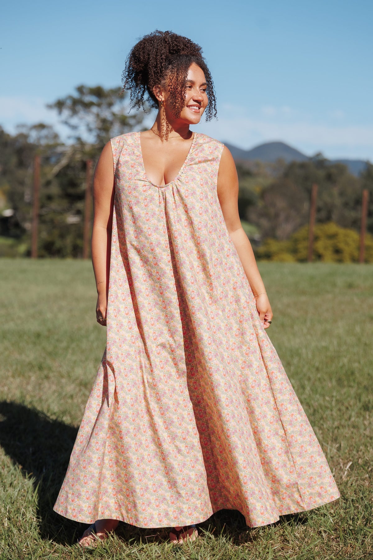 Laurita Maxi Dress in Sage Wildflower – view 7 of 7
