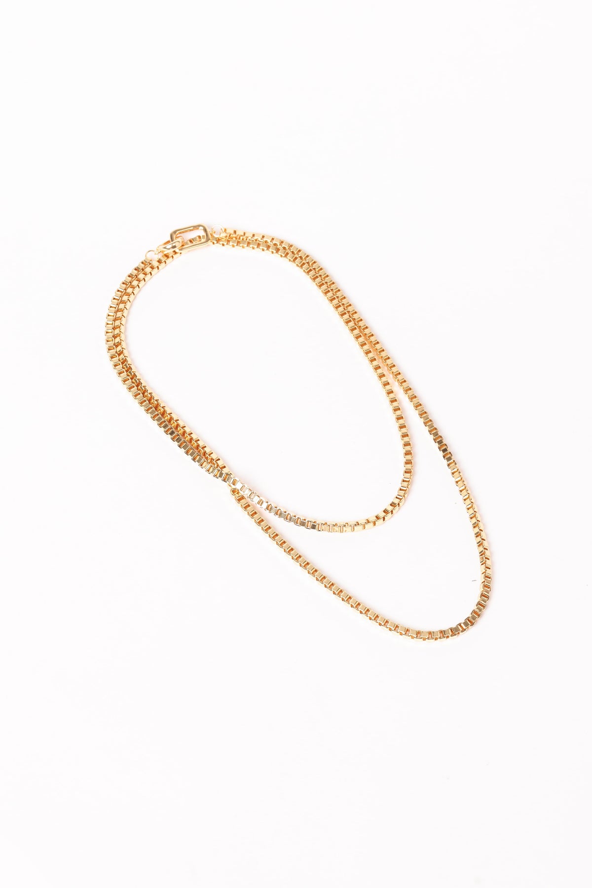 Arles Necklace in Gold – view 2 of 6