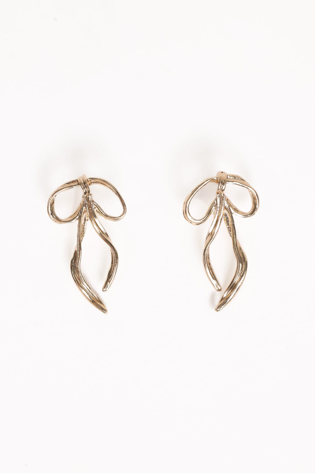 Avery Bow Earrings in Gold – view 3 of 4