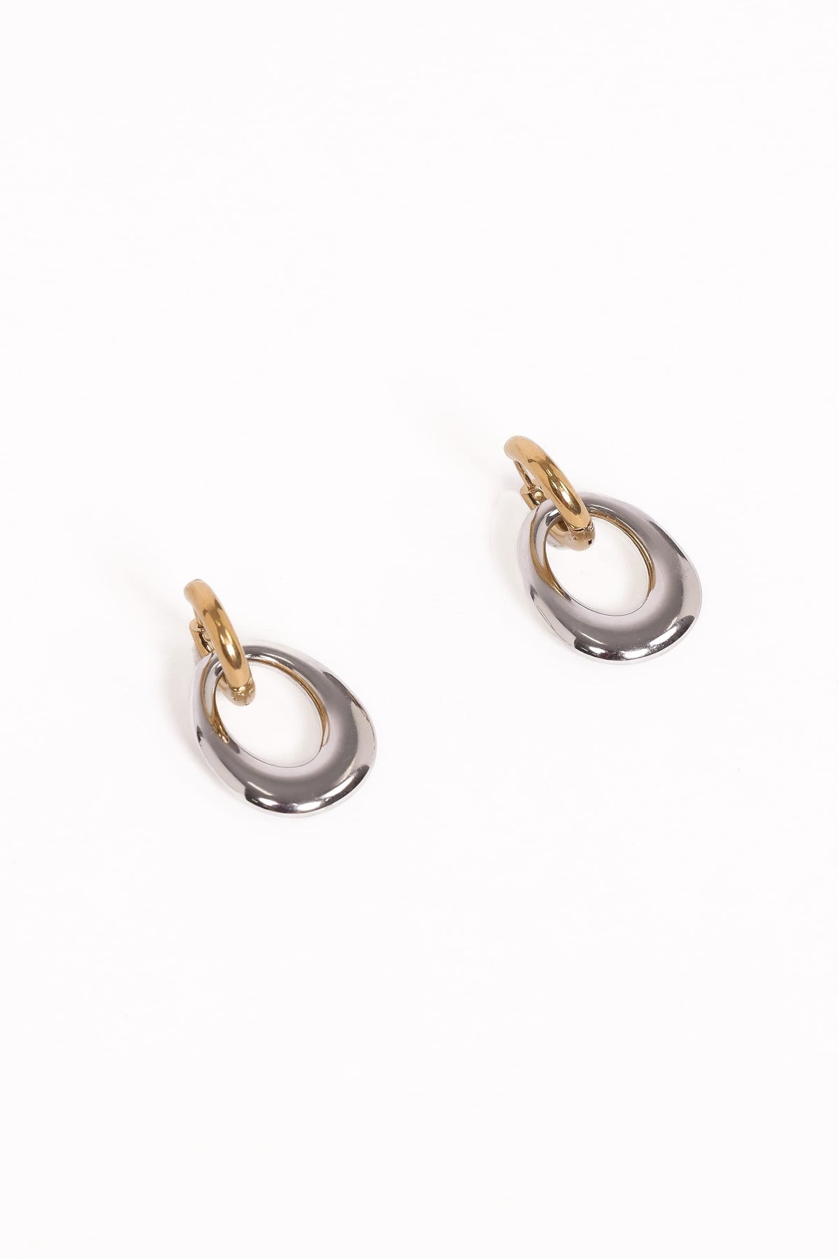 Bowman Earrings in Gold/Silver – view 3 of 4