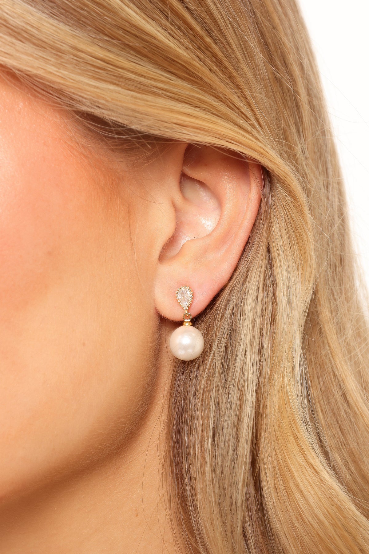 Camille Pearl Earrings in Gold – view 2 of 3