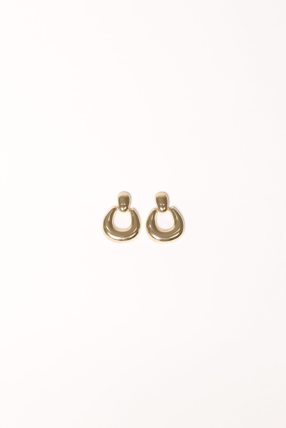 Celine Earrings in Gold – view 3 of 4