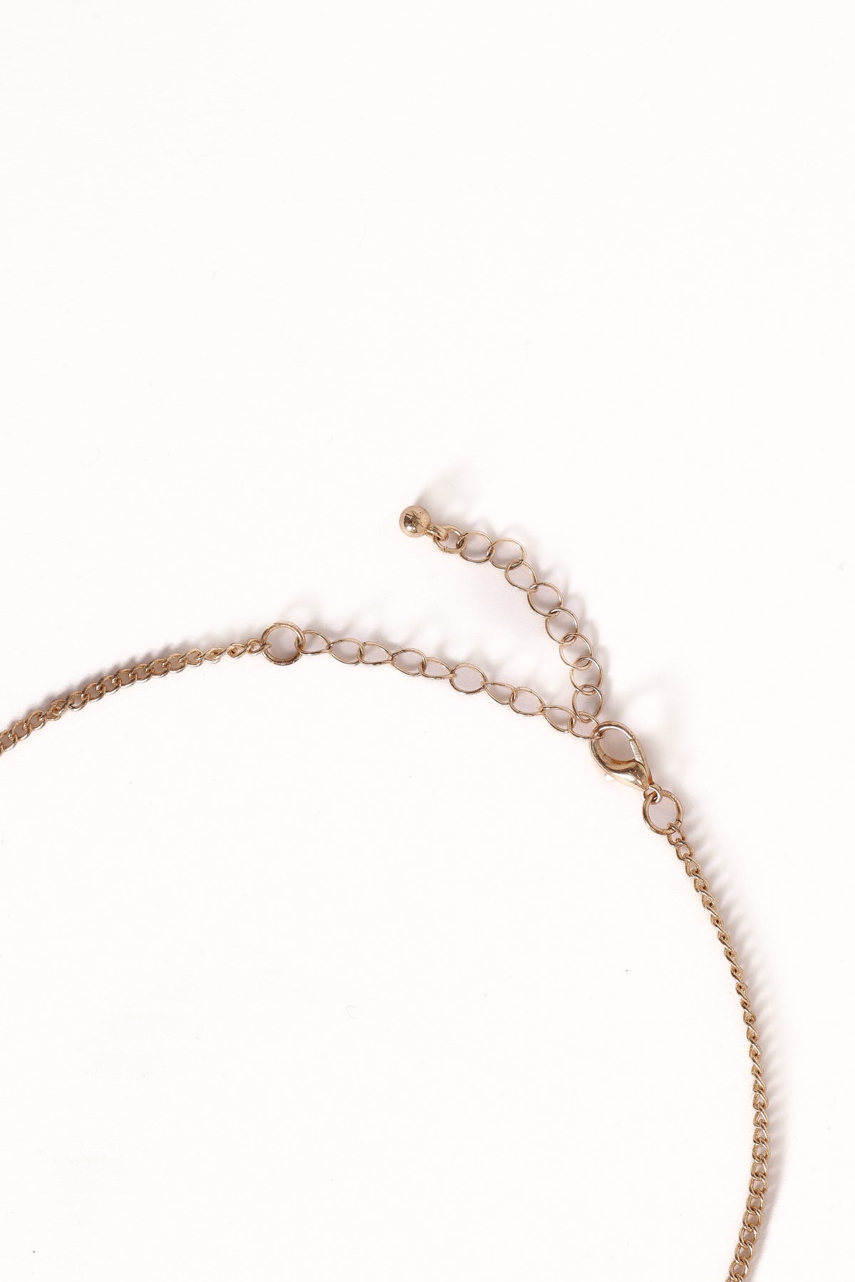 Deja Necklace in Gold – view 4 of 5