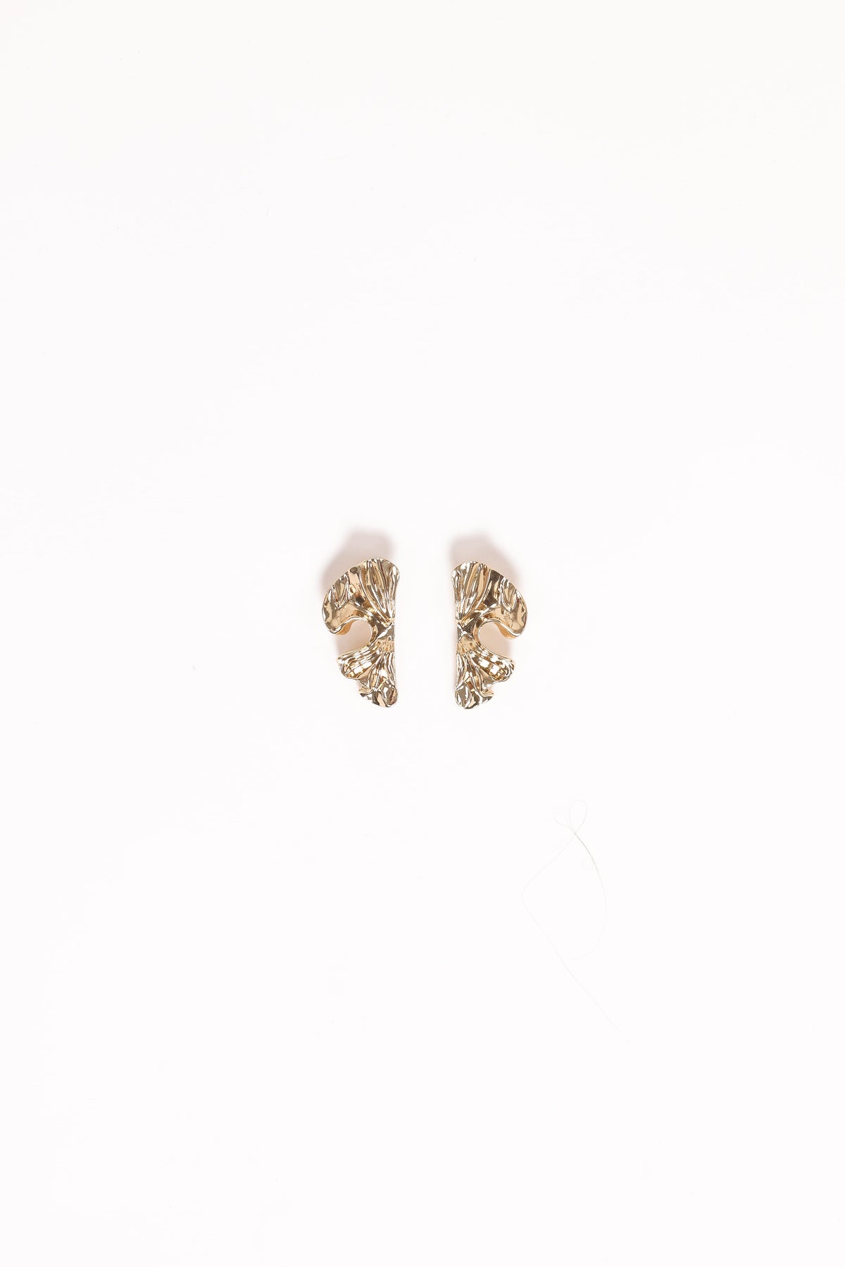 Lillian Earrings in Gold – view 2 of 4