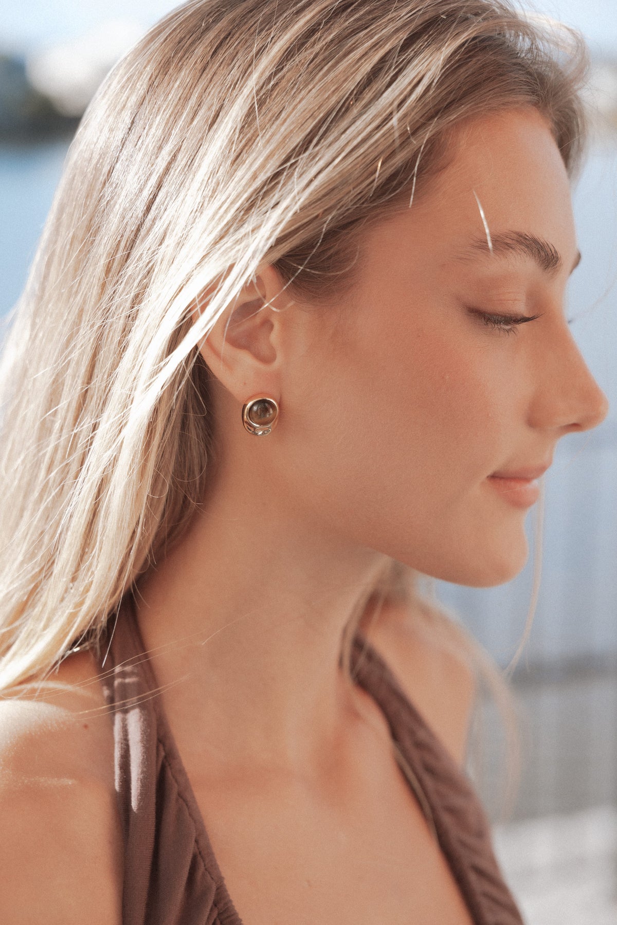 Nova Earrings in Brown/Gold – view 5 of 5