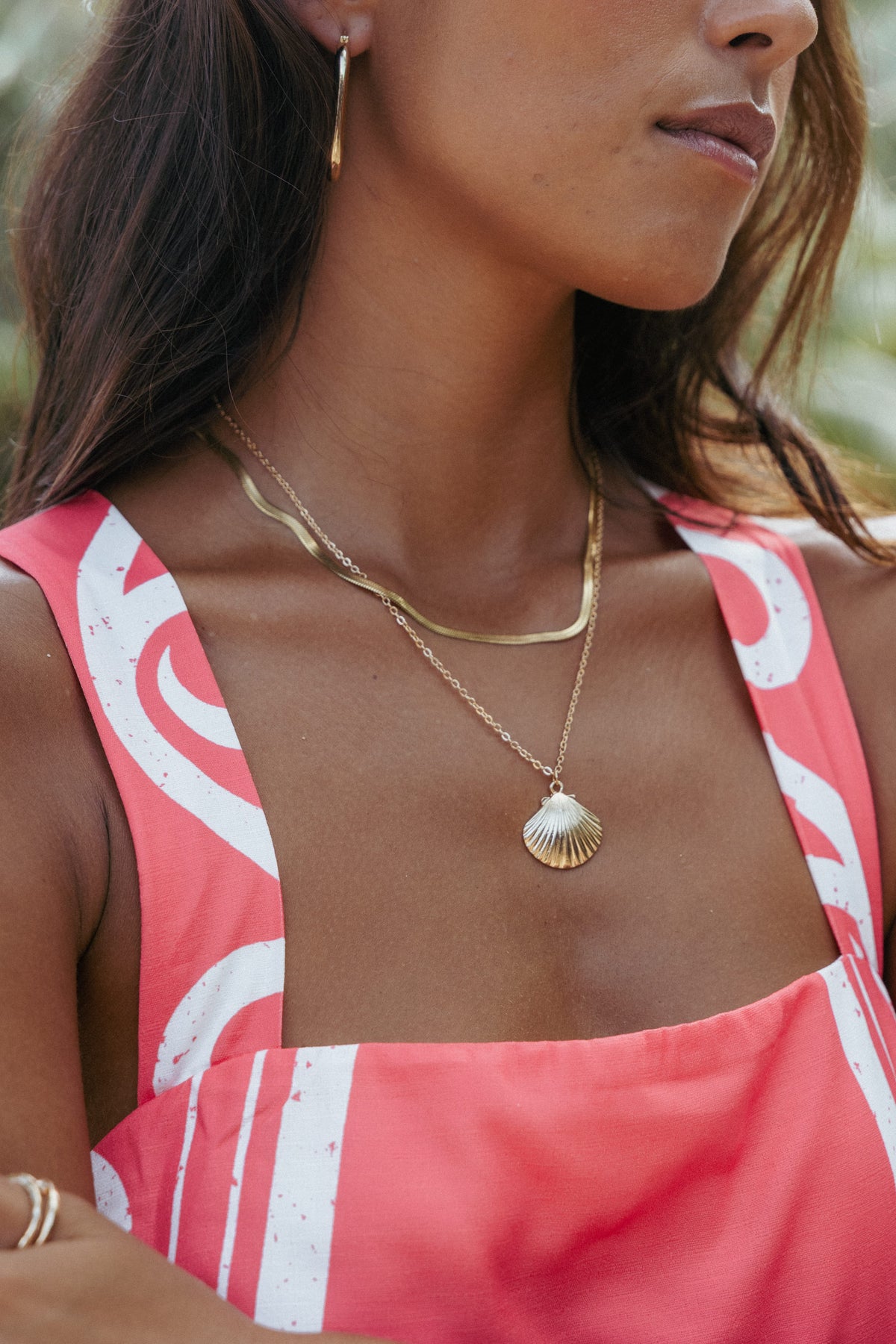 Shell Necklace in Gold – view 1 of 5