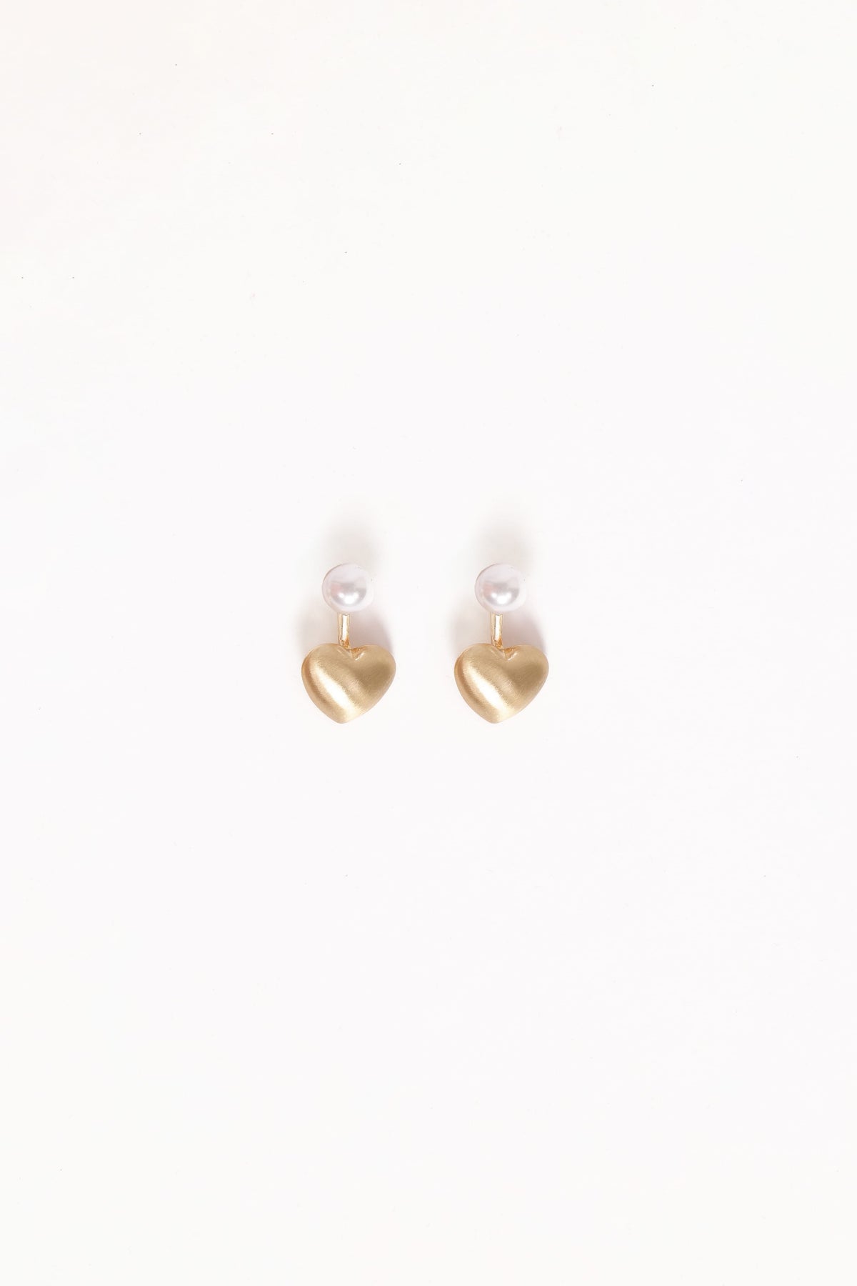 Sylvia Earrings in Gold – view 2 of 4