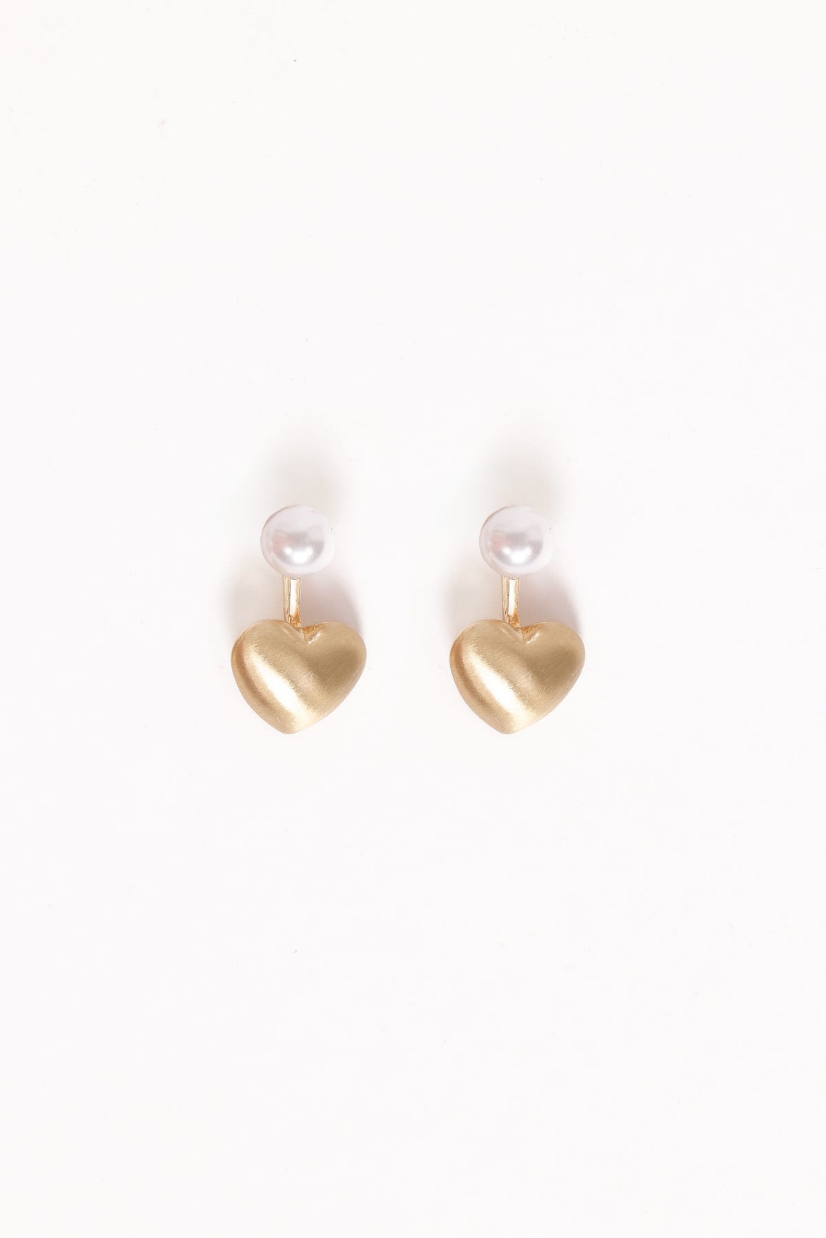 Sylvia Earrings in Gold – view 3 of 4