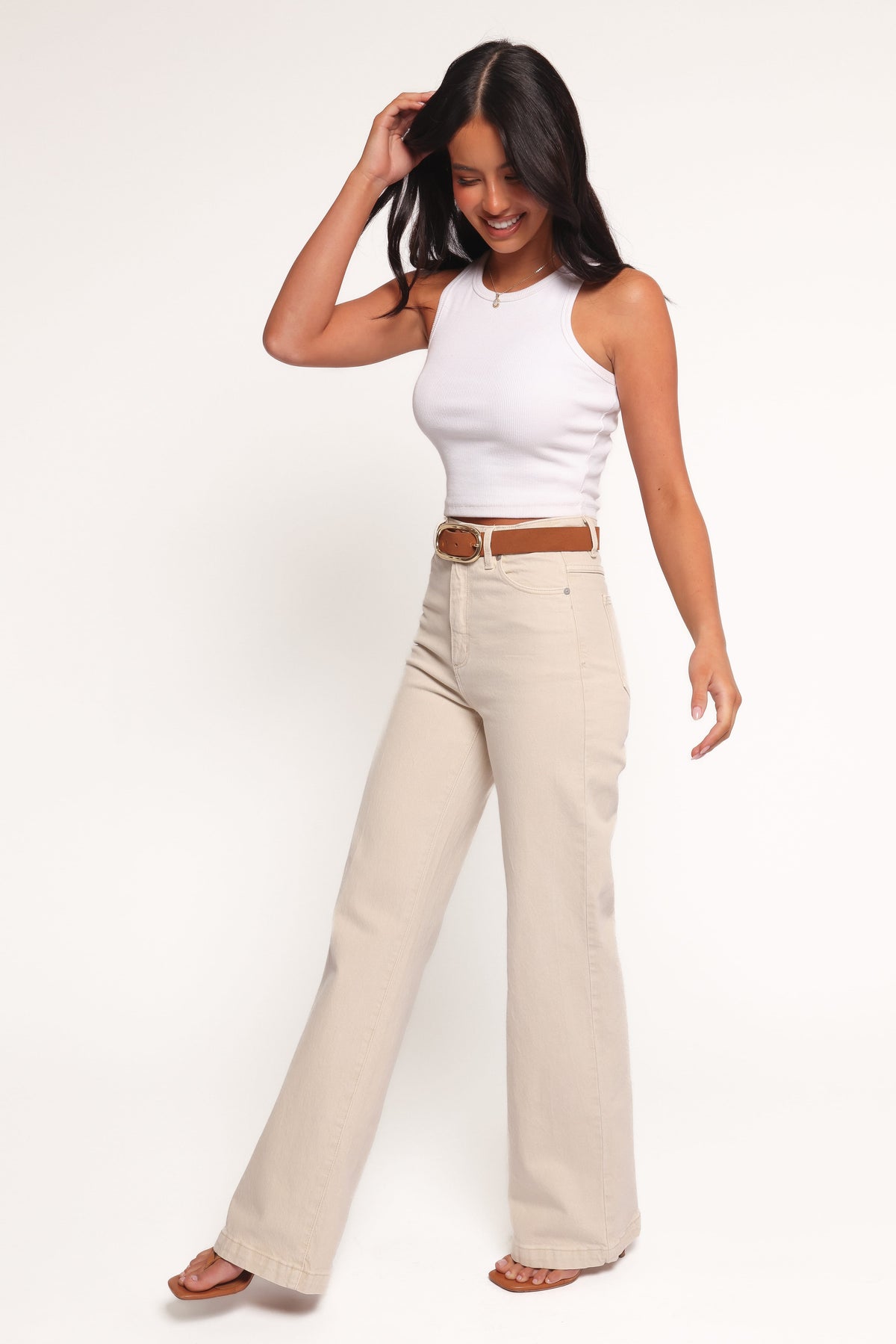Abrand 94 High Wide Jeans in Bone – view 3 of 5