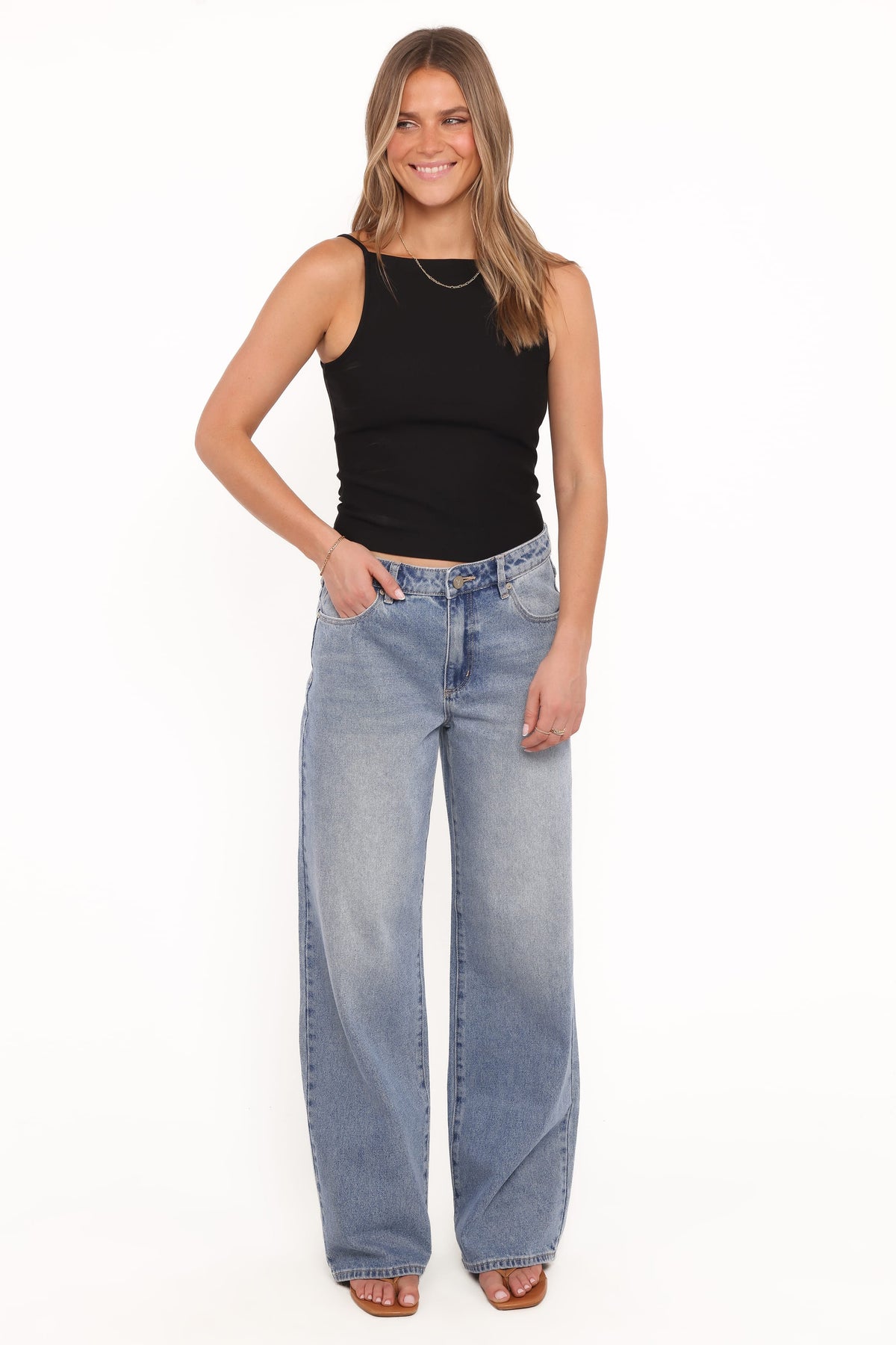 Abrand 94 Wide Jeans in Paloma – view 2 of 6