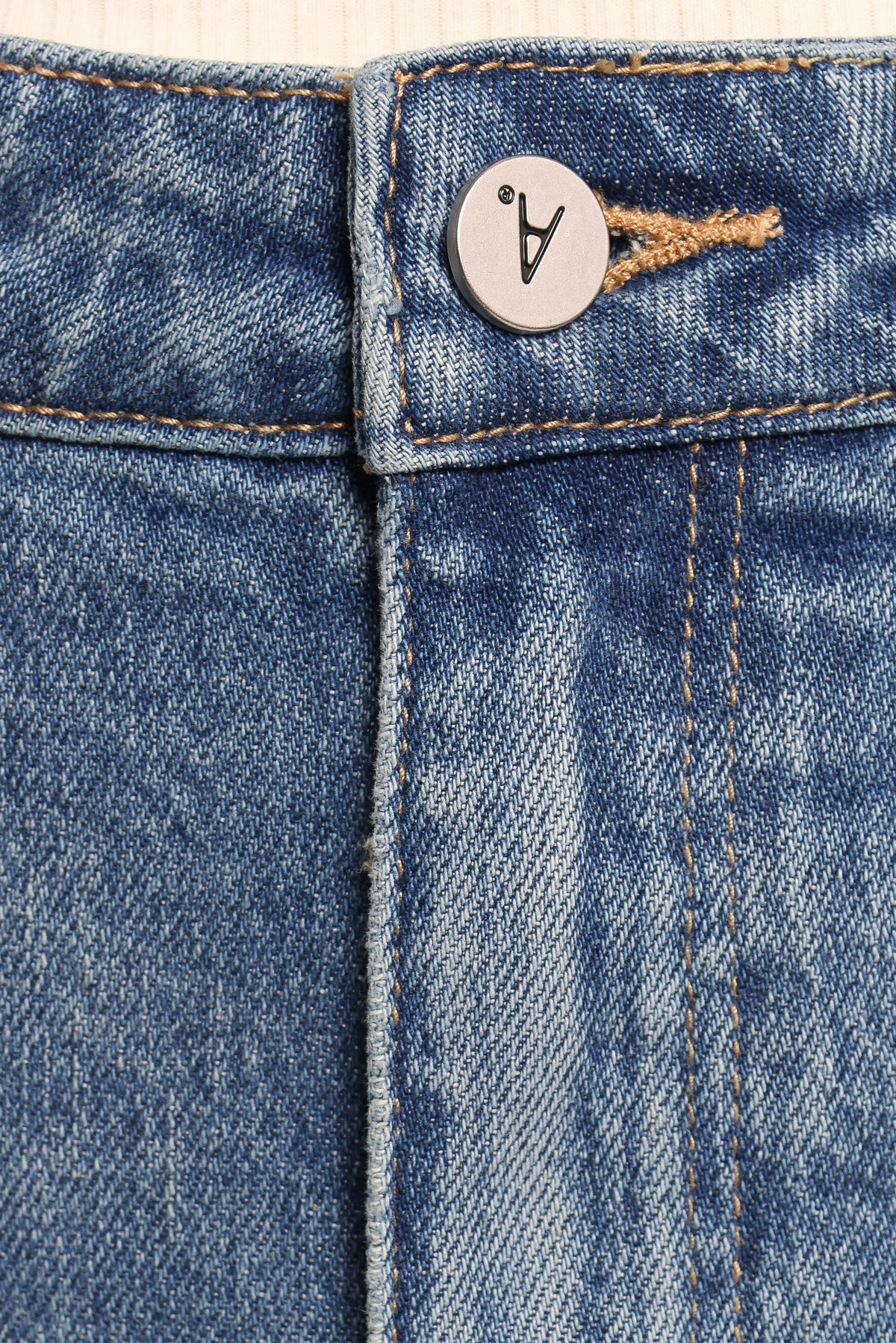 Abrand Venice Straight Jeans in Amara – view 7 of 7