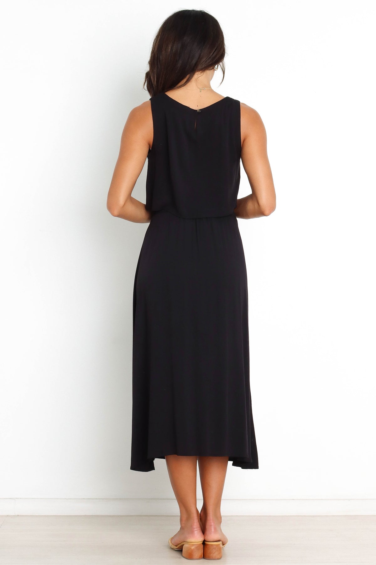 Ava Skirt in Black – view 2 of 6