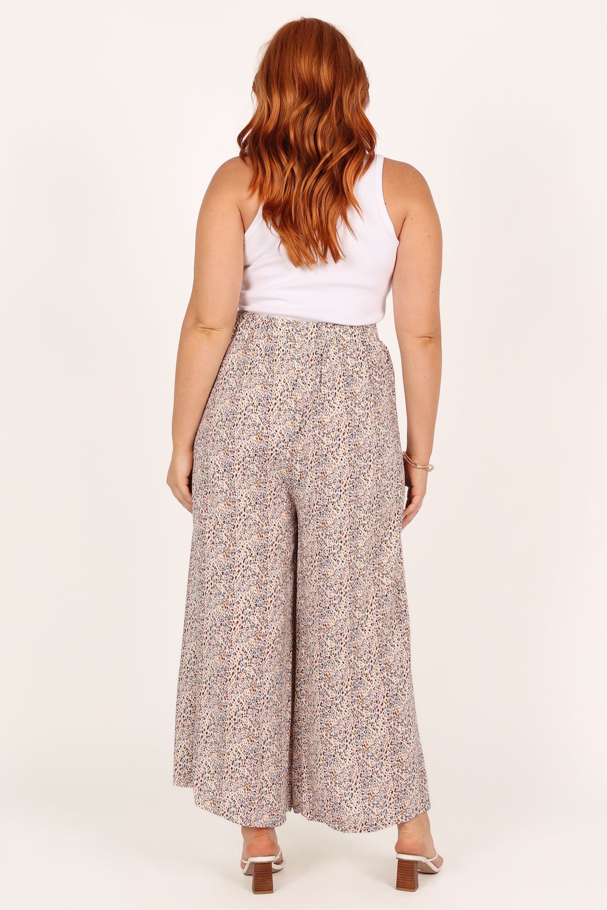 Axel Pant in Cream – view 4 of 9