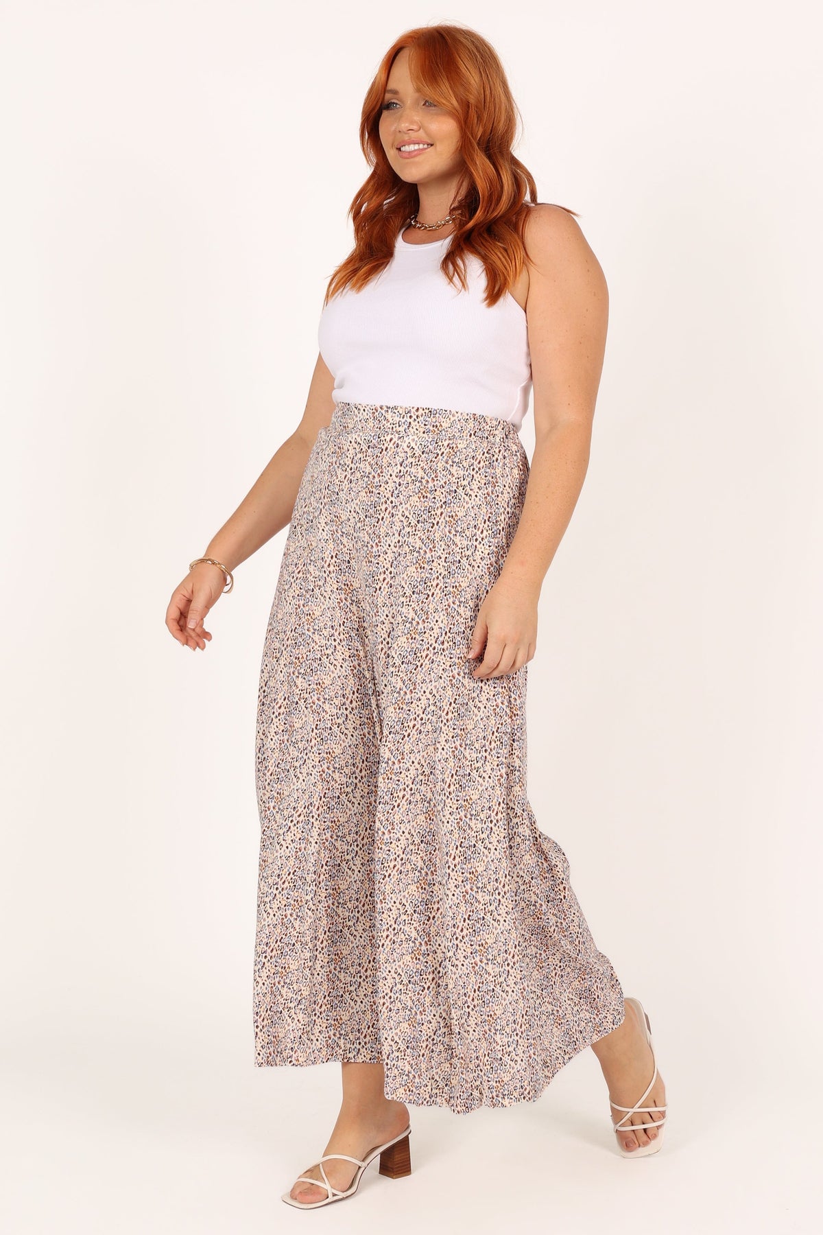 Axel Pant in Cream – view 3 of 9