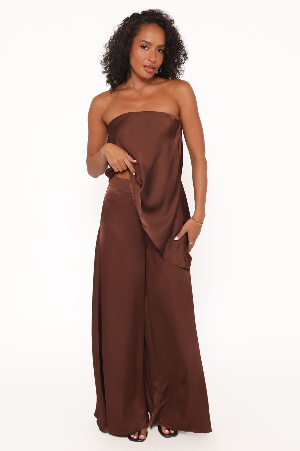 Charmer Wide Leg Pant in Dark Brown – view 5 of 6