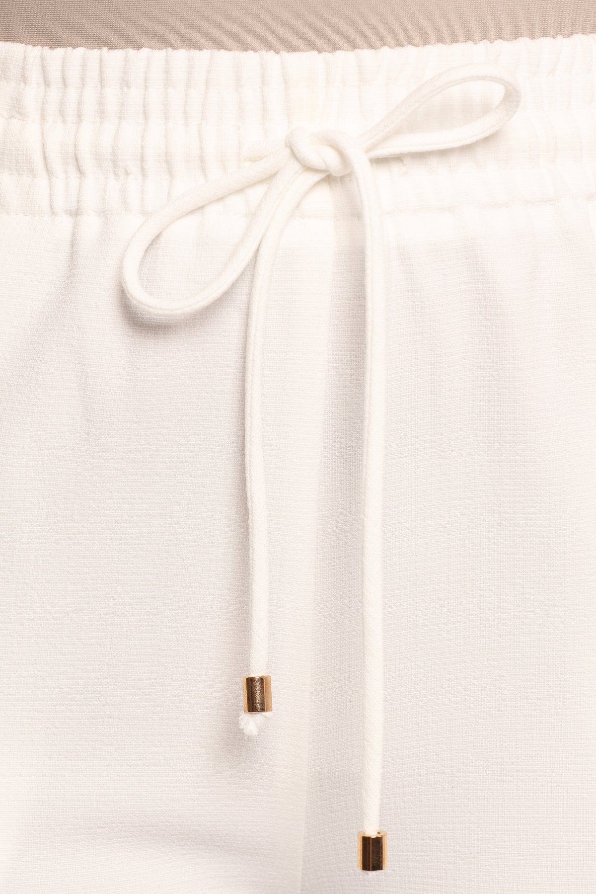 Cinch Wide Leg Crepe Pant in White – view 6 of 6
