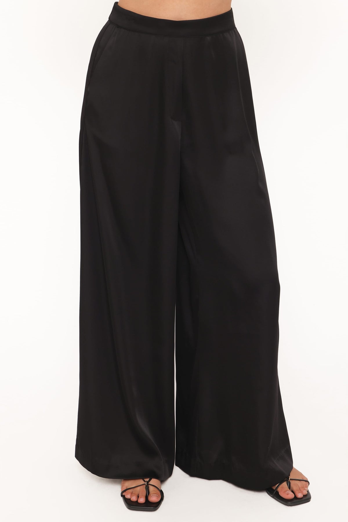 Clara Wide Leg Tailored Pant in Black – view 5 of 6