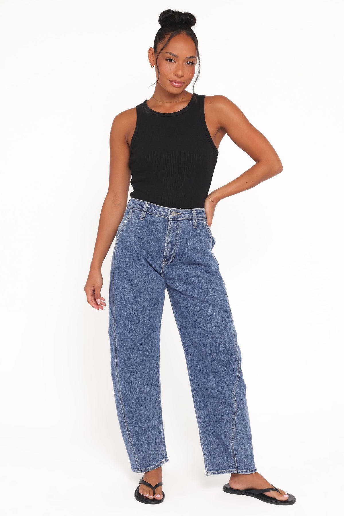 Cosima Stretch Arc Barrel Jean in Medium Wash – view 1 of 6