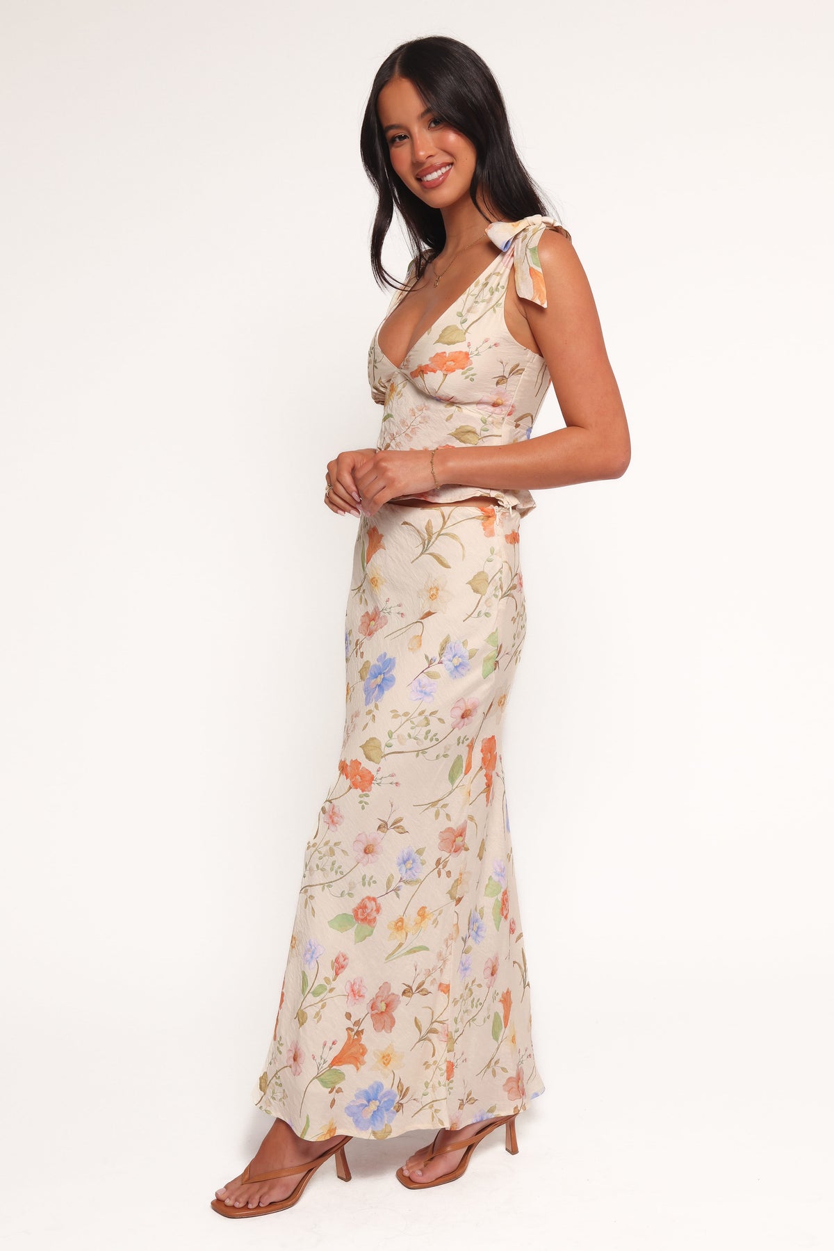 Giarda Maxi Skirt in Floral – view 2 of 5
