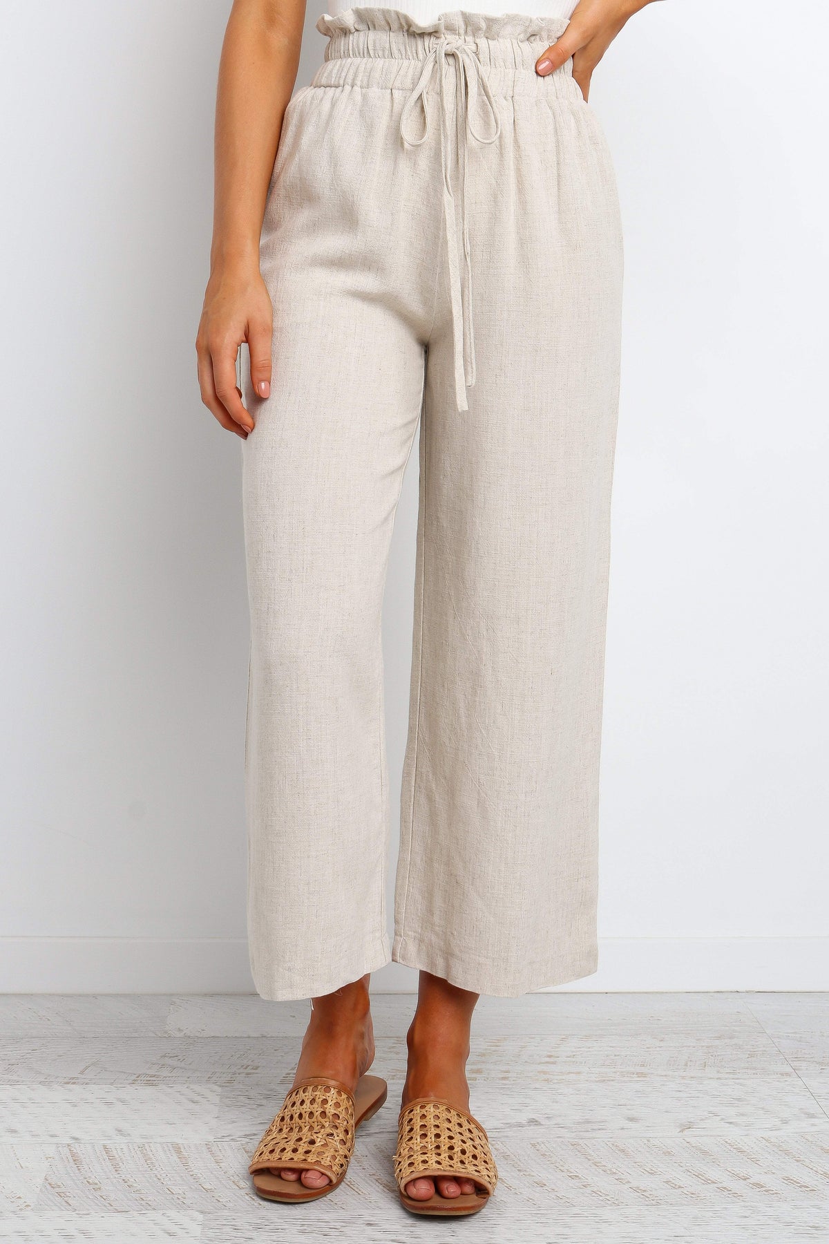Hawthorne Pant in Beige – view 1 of 8