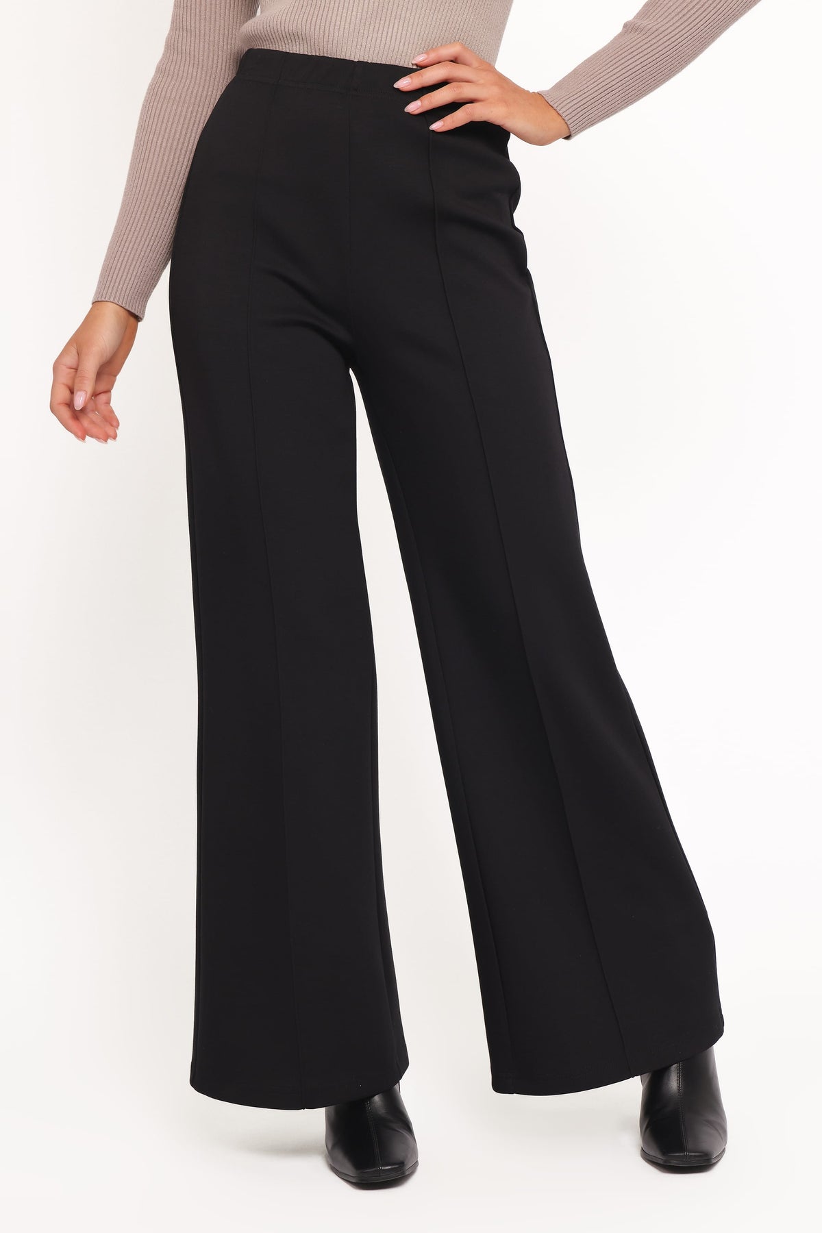 Jade Wide Leg Pant in Black – view 2 of 5