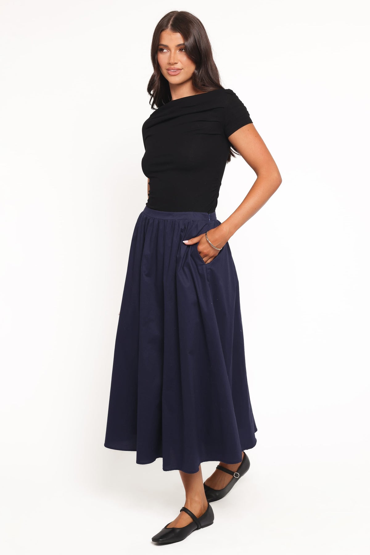 Oakley Midi Skirt in Navy – view 3 of 6