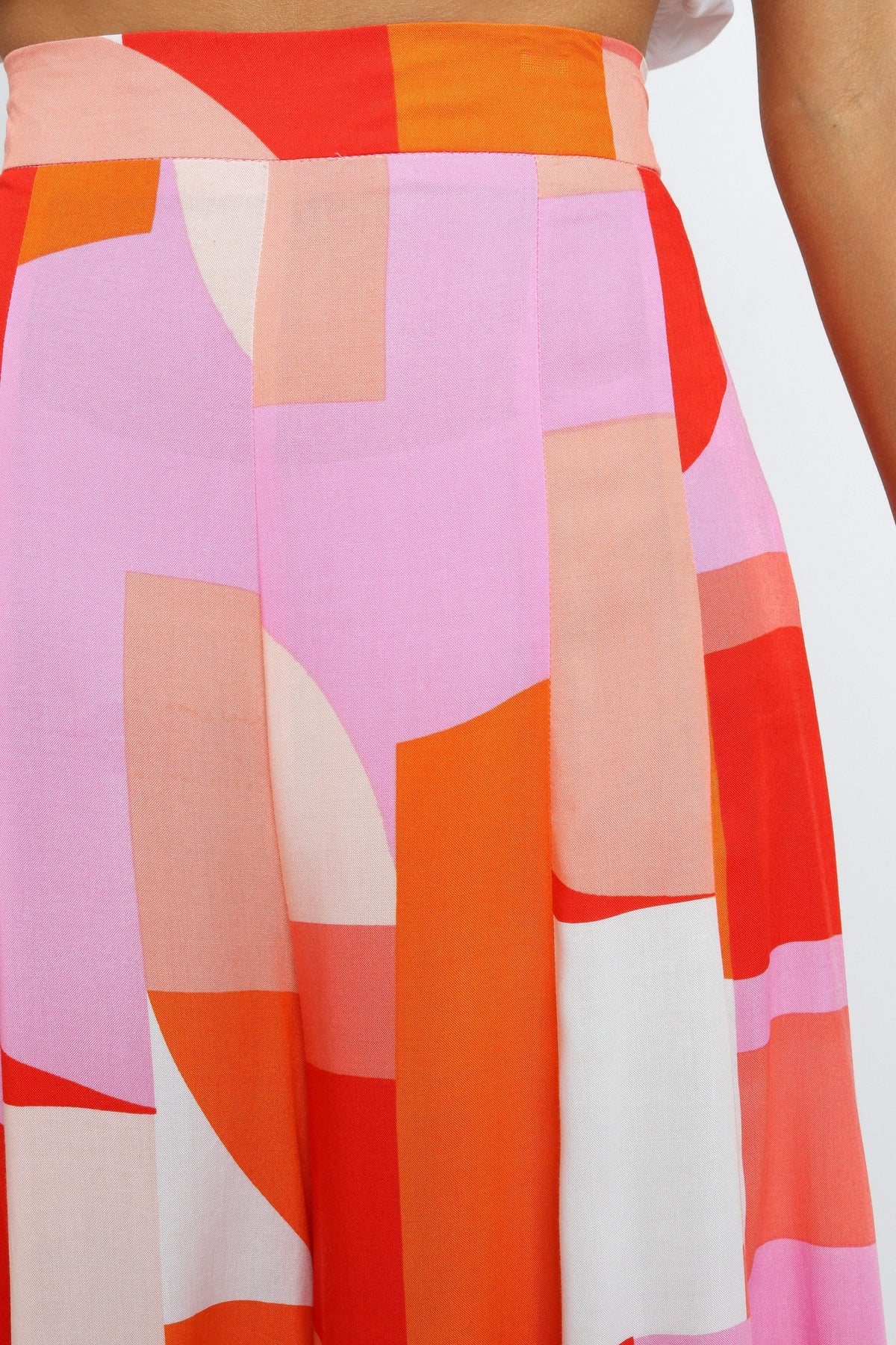 Pomoa Pant in Pink – view 8 of 8