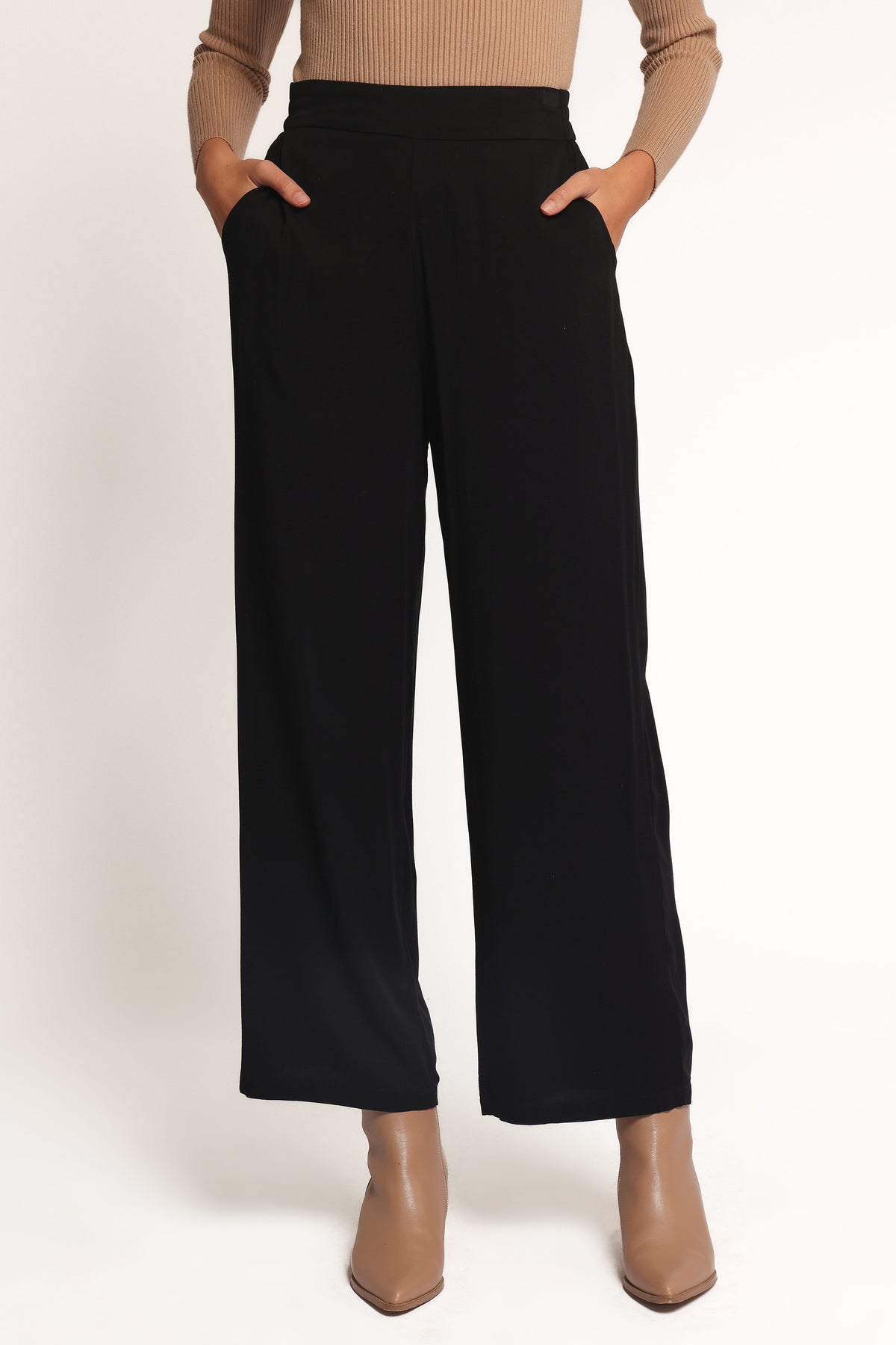 Rissa Wide Leg Pant in Black – view 2 of 6