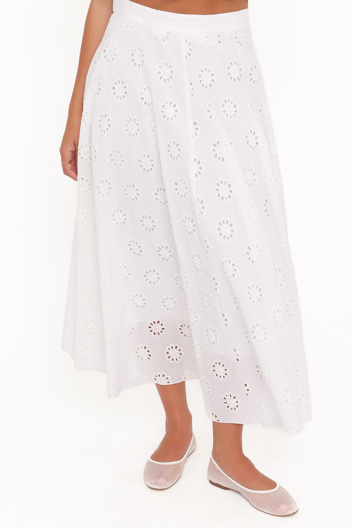 Varia Eyelet Maxi Skirt in White – view 3 of 7