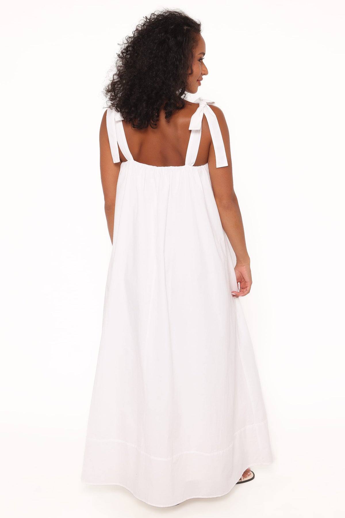 Amber Maxi Dress in White – view 4 of 6