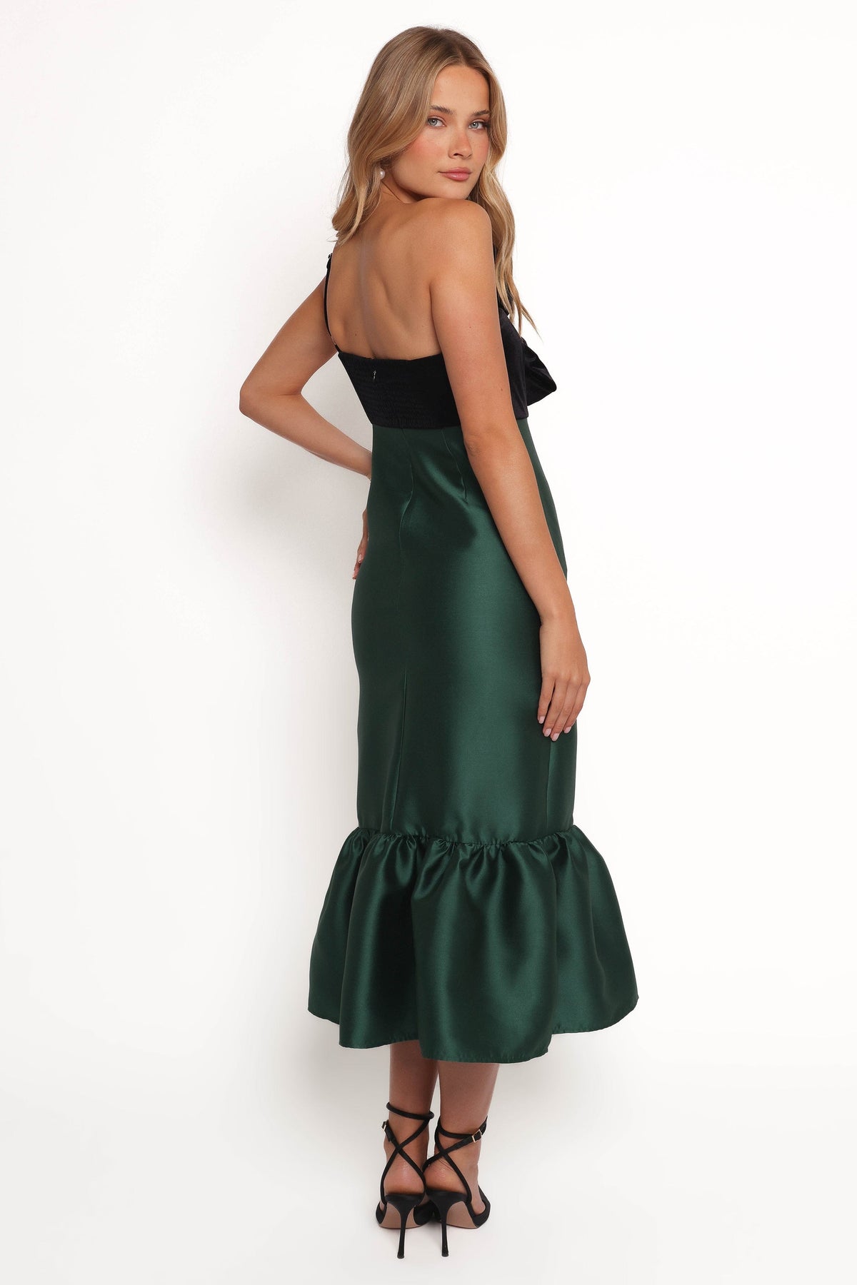 Amelie Bow Front One Shoulder Midi Dress in Black/Emerald – view 4 of 7