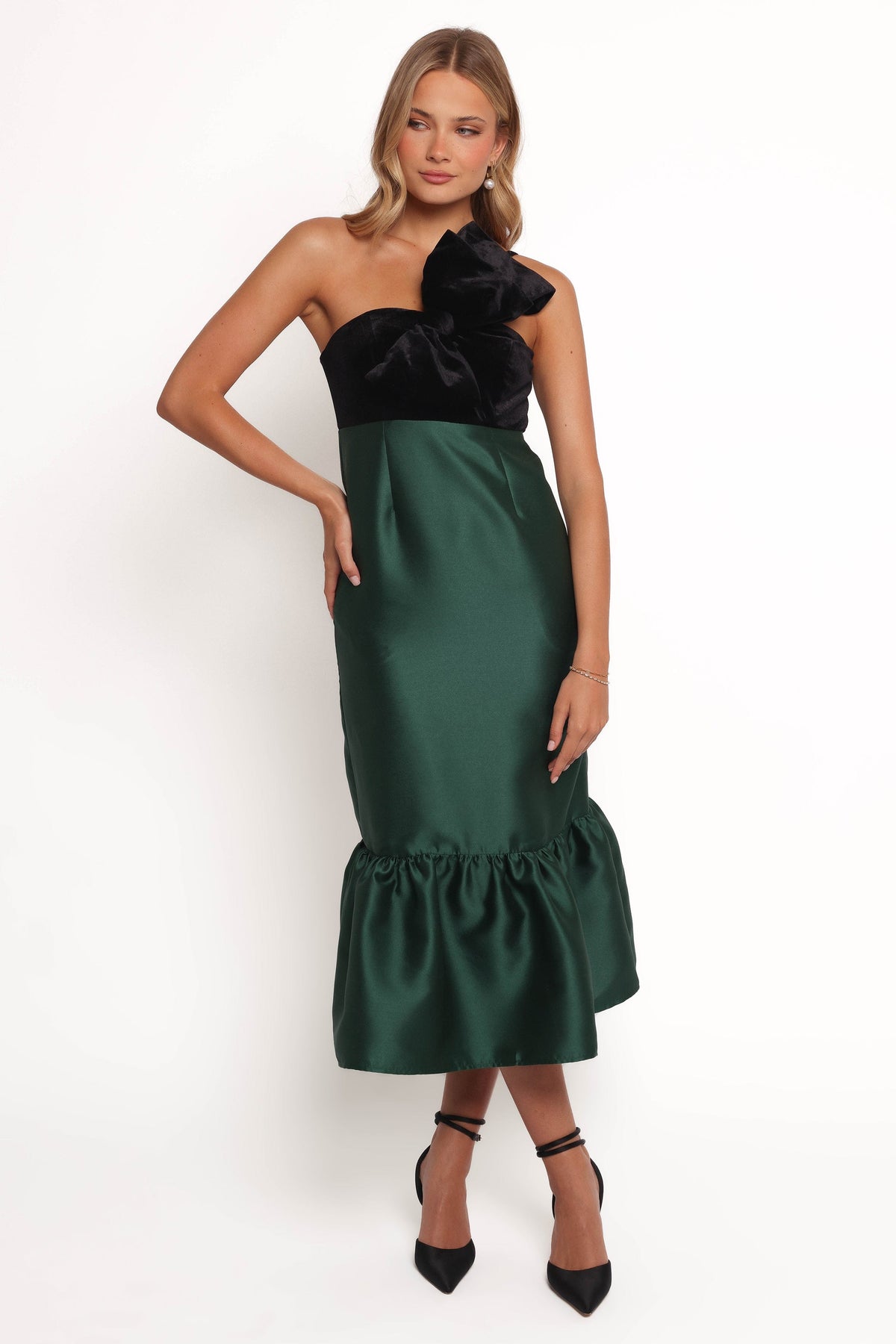 Amelie Bow Front One Shoulder Midi Dress in Black/Emerald – view 6 of 7