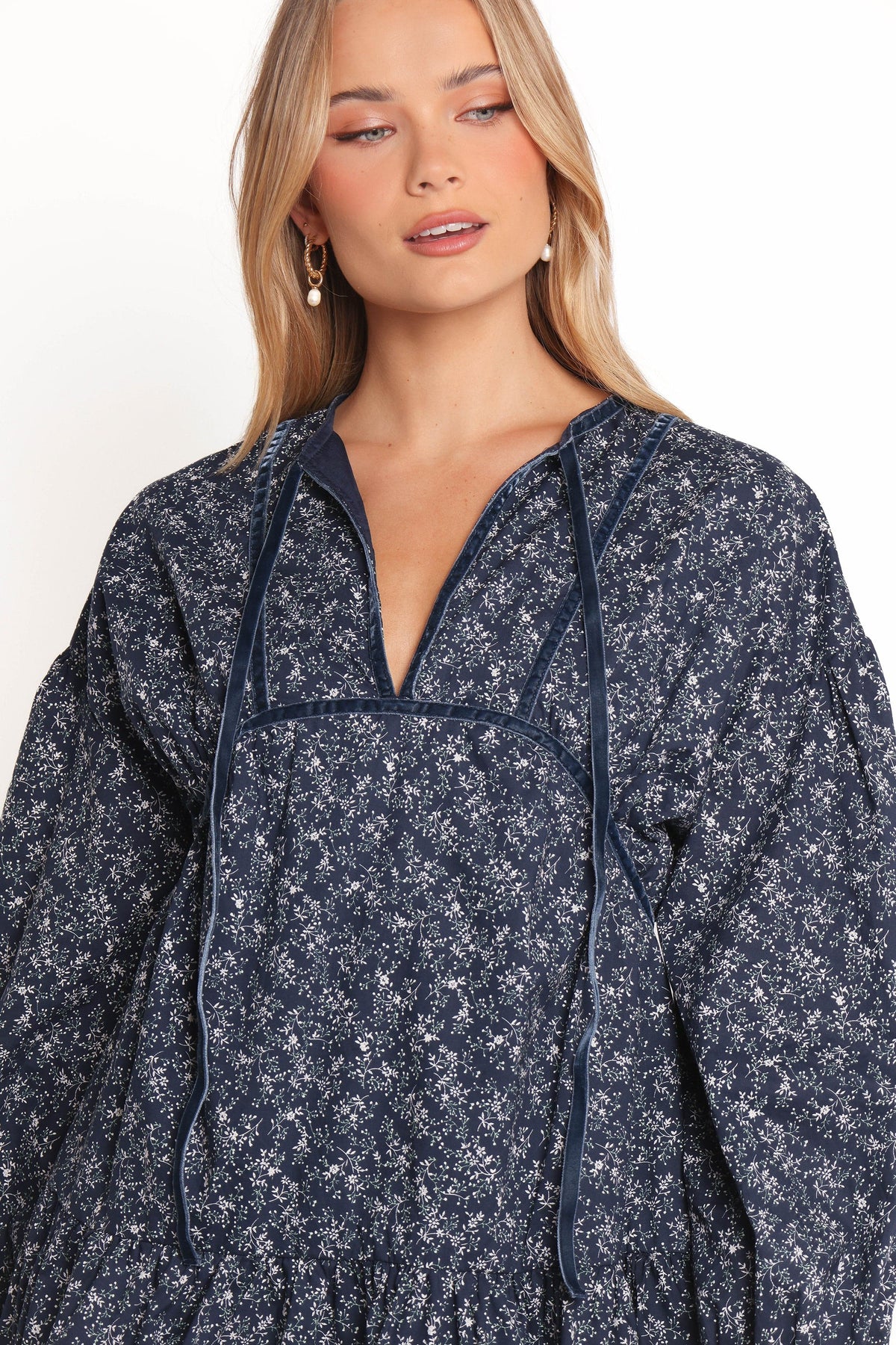 Brooklyn Mini Dress in Blue Floral – view 8 of 11