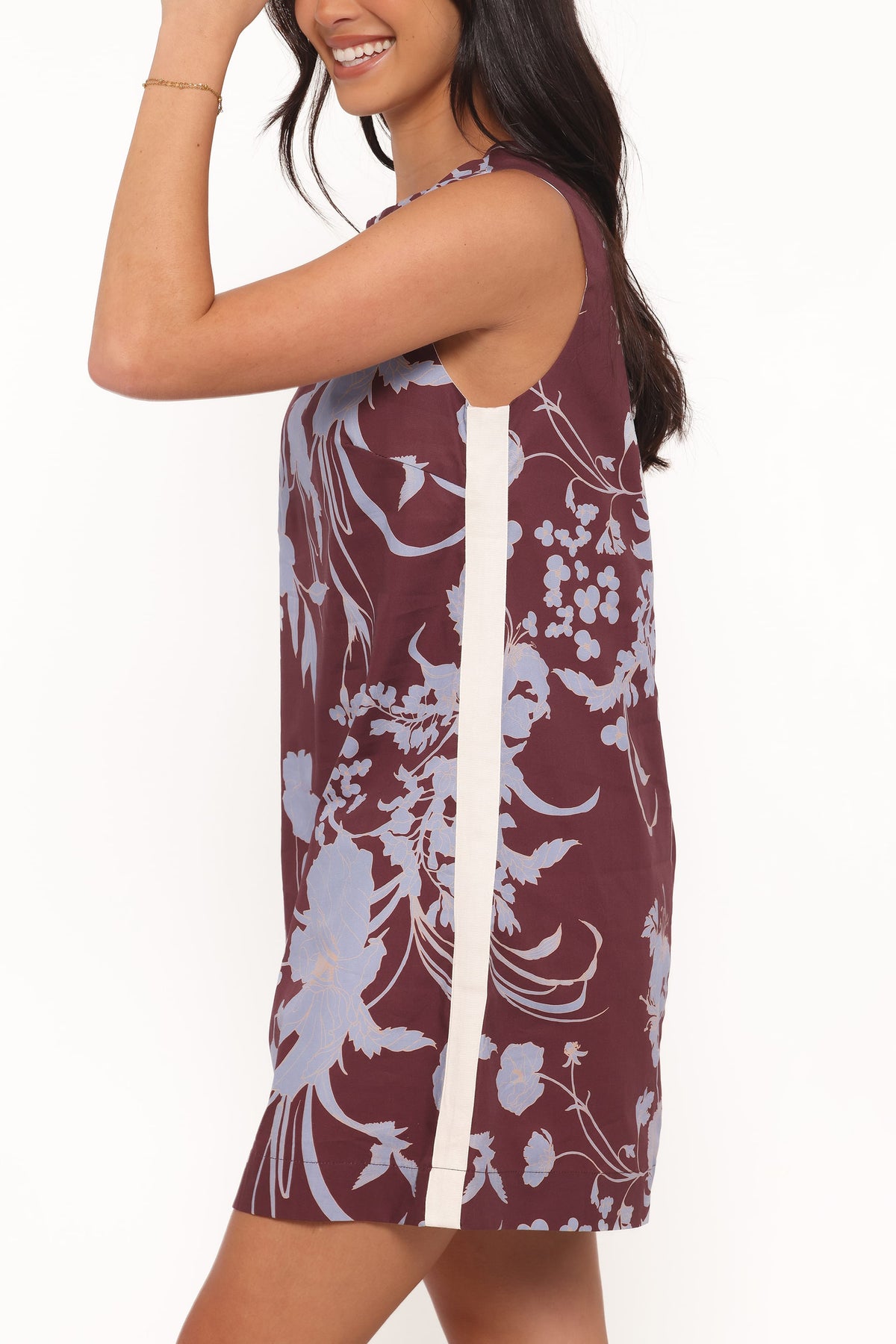 Elorna Mini Dress in Burgundy Floral – view 4 of 8
