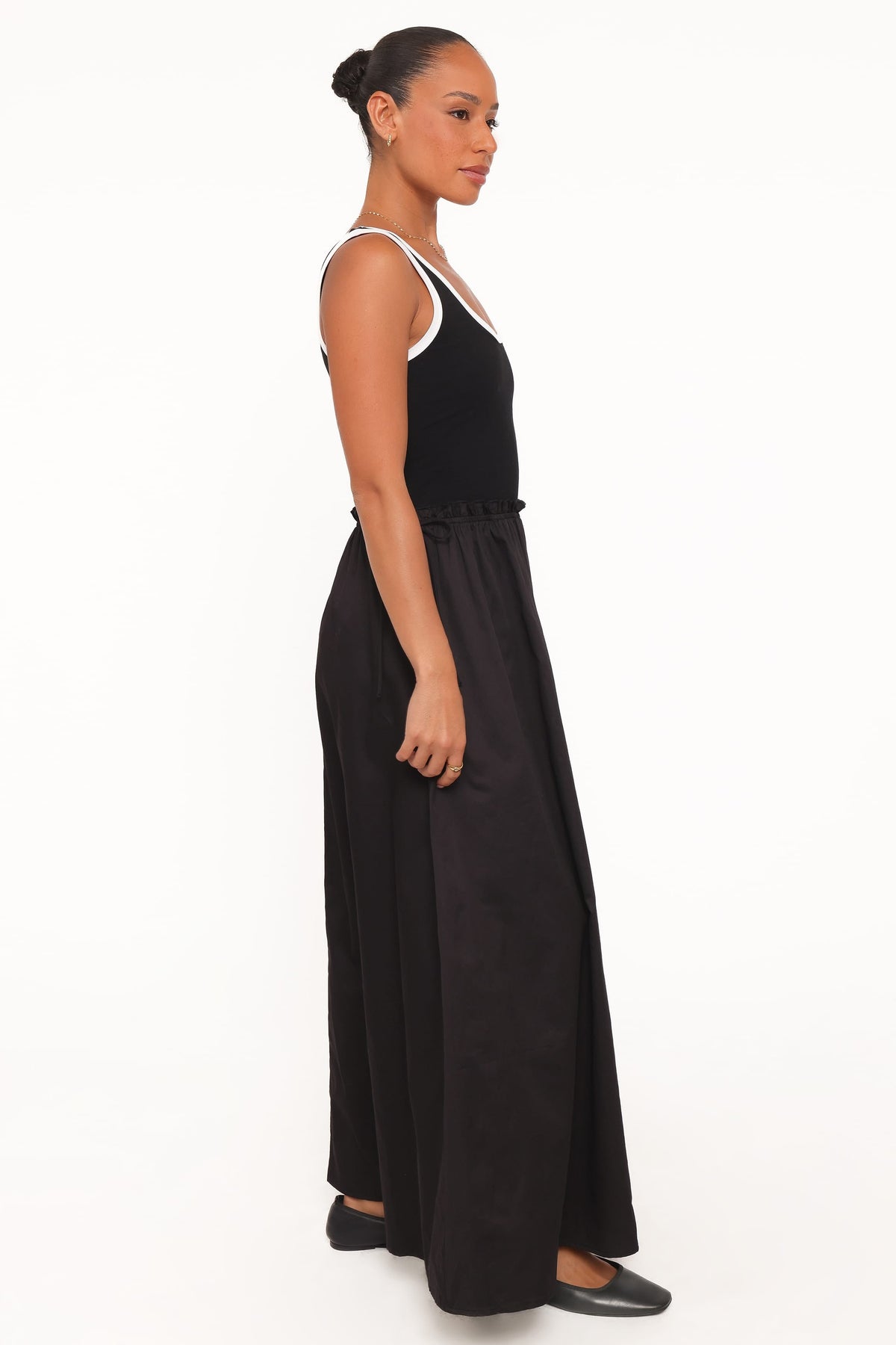 Finesse Maxi Dress in Black – view 3 of 6