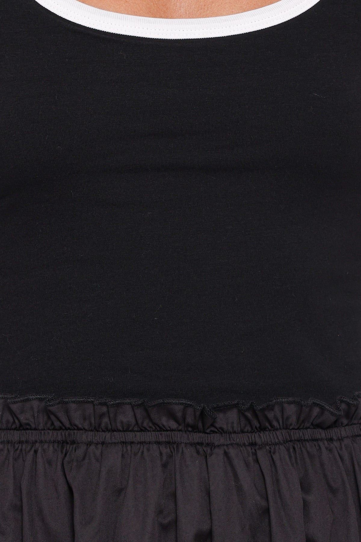 Finesse Maxi Dress in Black – view 6 of 6