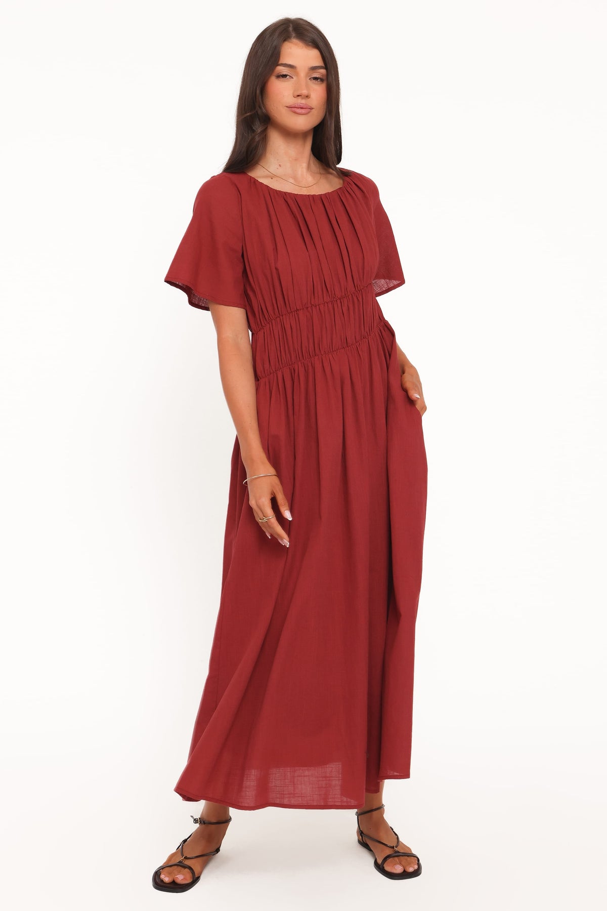 Harlen Maxi Dress in Deep Red – view 5 of 6