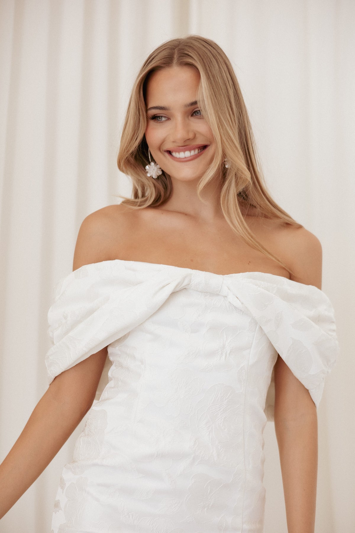 Kaeli Mini Dress in White – view 8 of 8