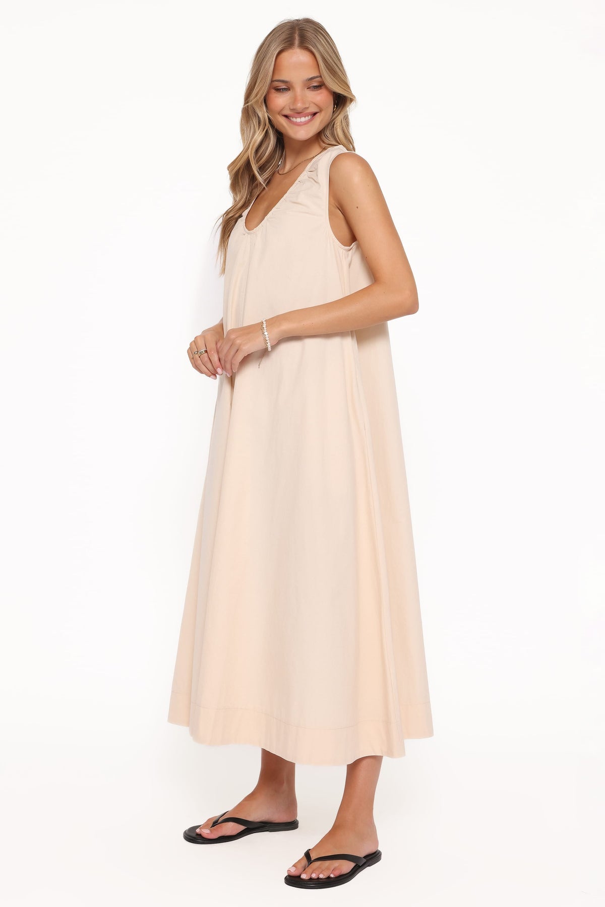 Laurita Maxi Dress in Oatmeal – view 4 of 8