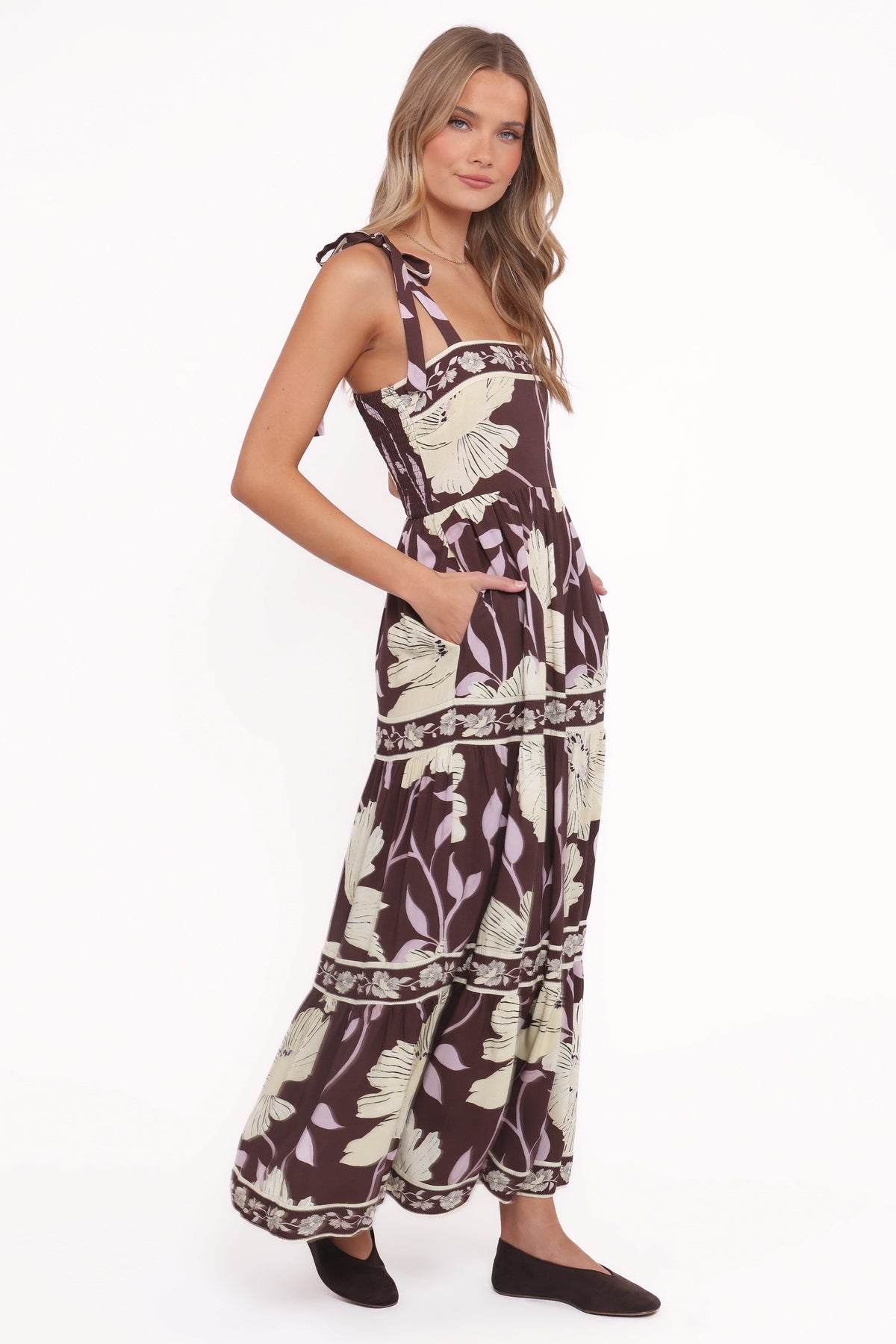 Leonor Maxi Dress in Yellow Brown Floral – view 3 of 5