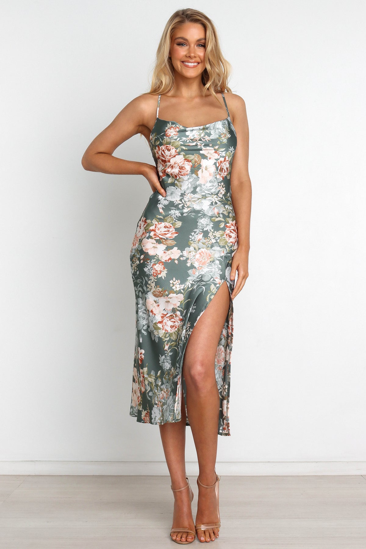 Marea Dress in Green – view 8 of 11