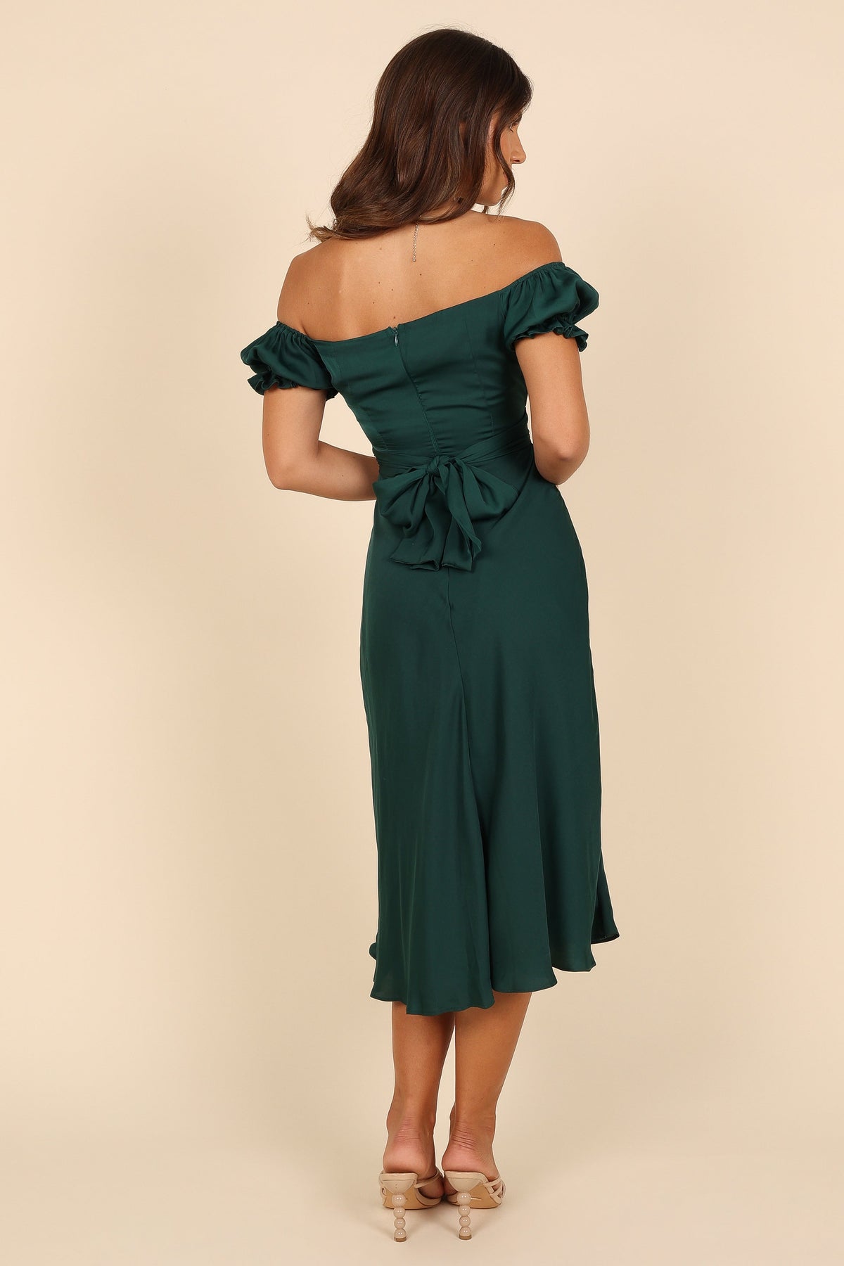 Mickenna Sweetheart Frill Midi Dress in Emerald – view 3 of 7