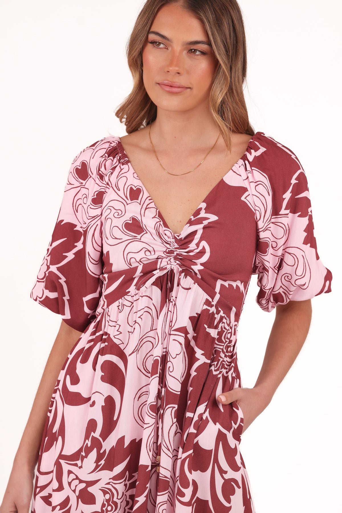 Shanae Maxi Dress in Pink Brown Paisley – view 3 of 7
