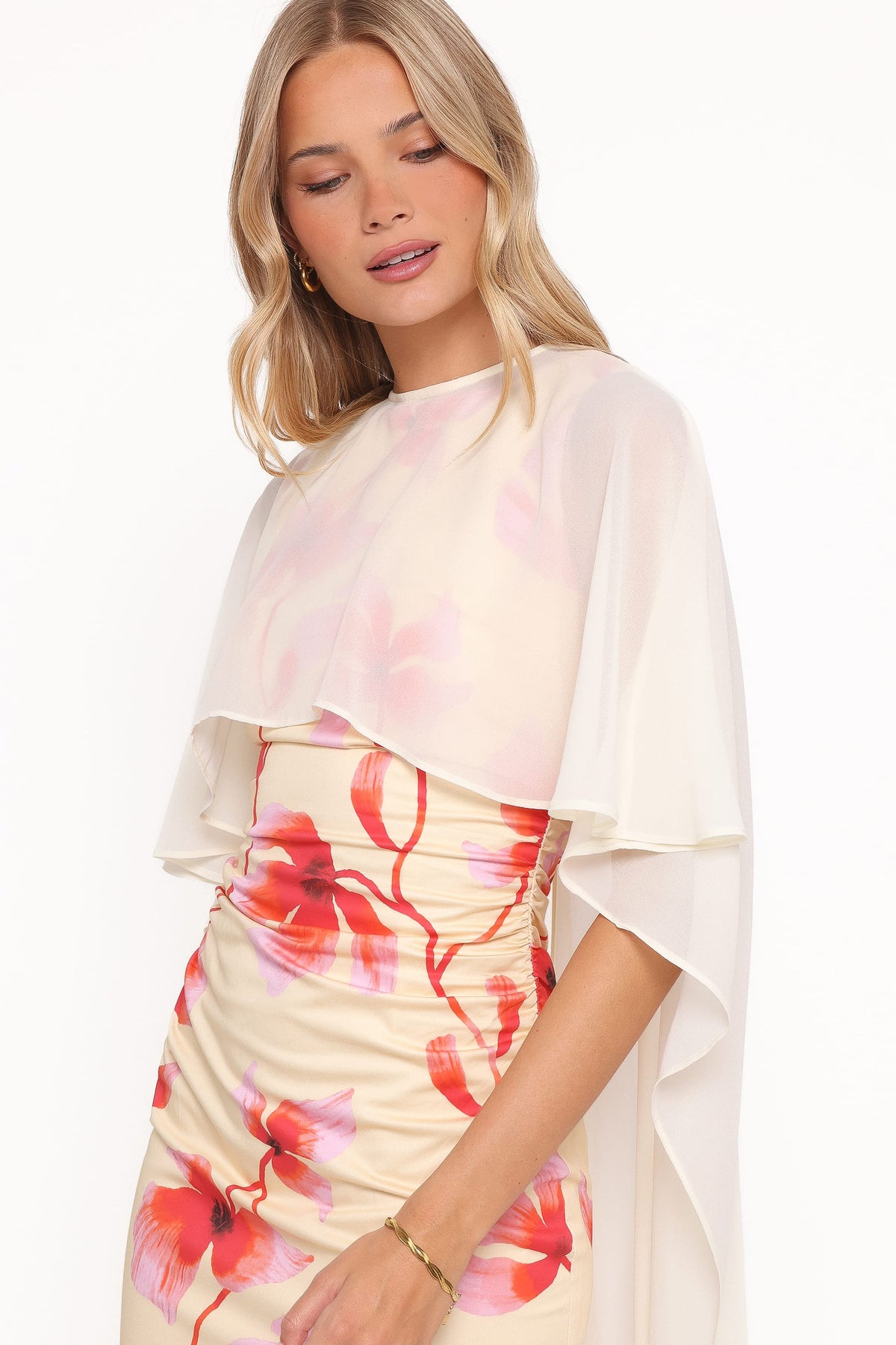 Tamzyn Maxi Dress in Pink Floral – view 3 of 8