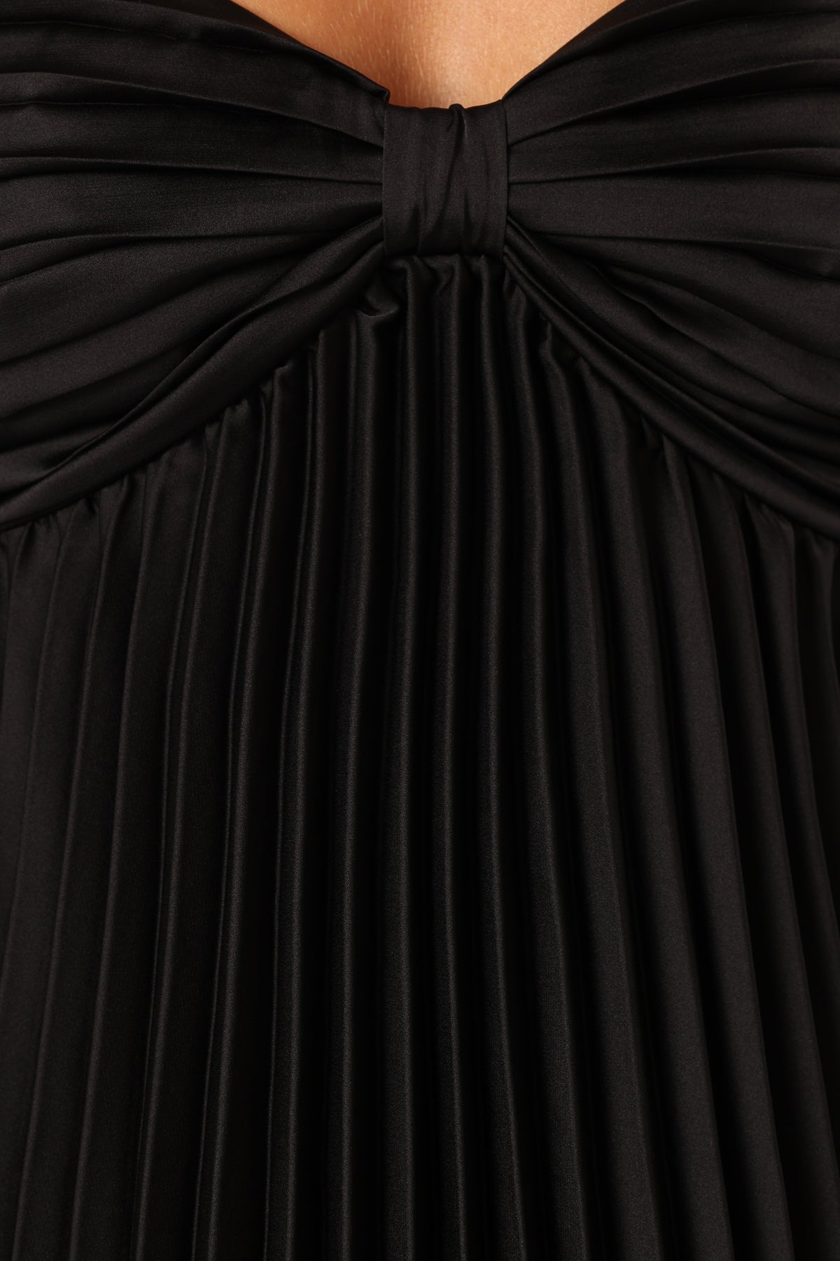 Vikki Dress in Black – view 9 of 10